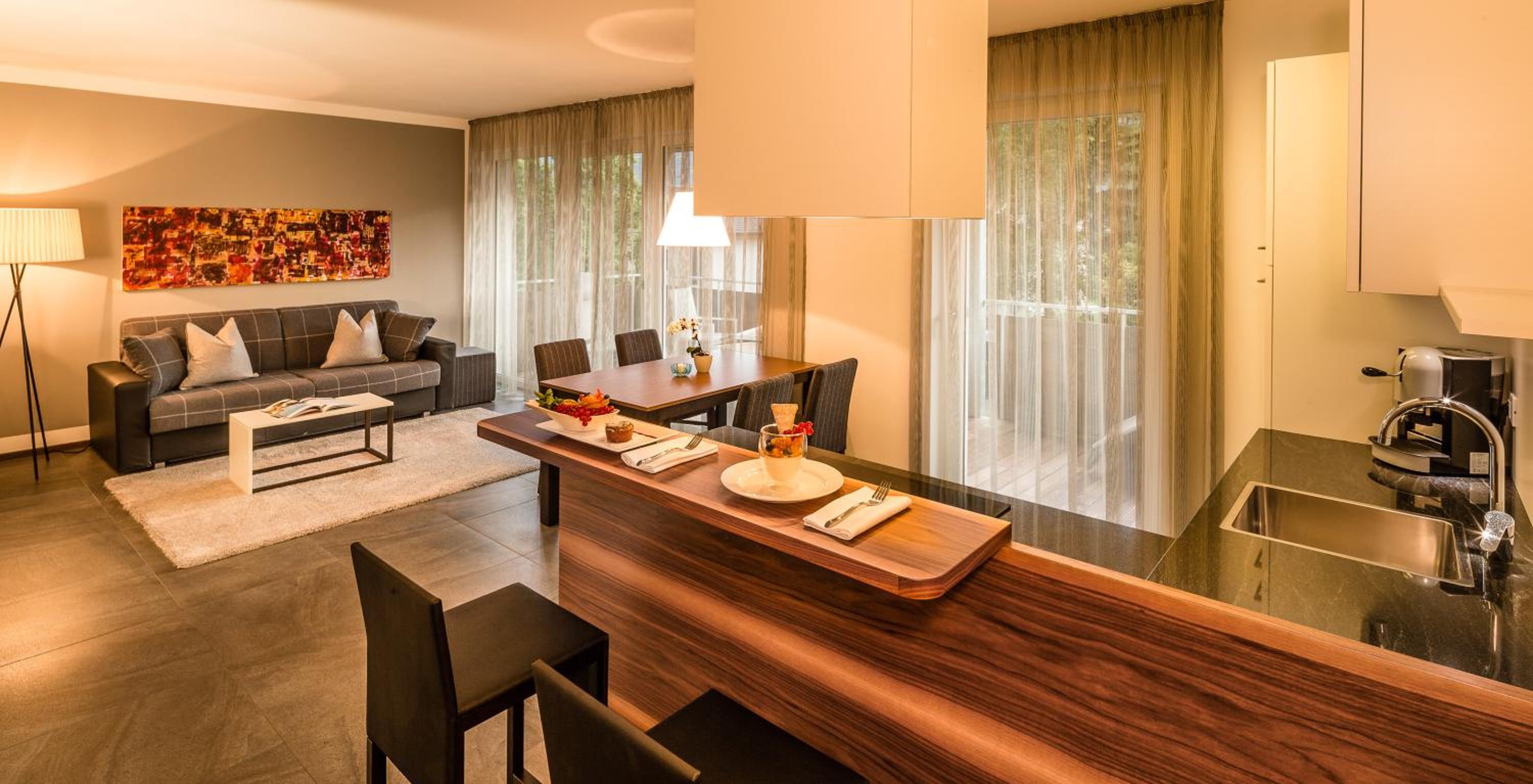 Suite with Private Terrace - Photo 3