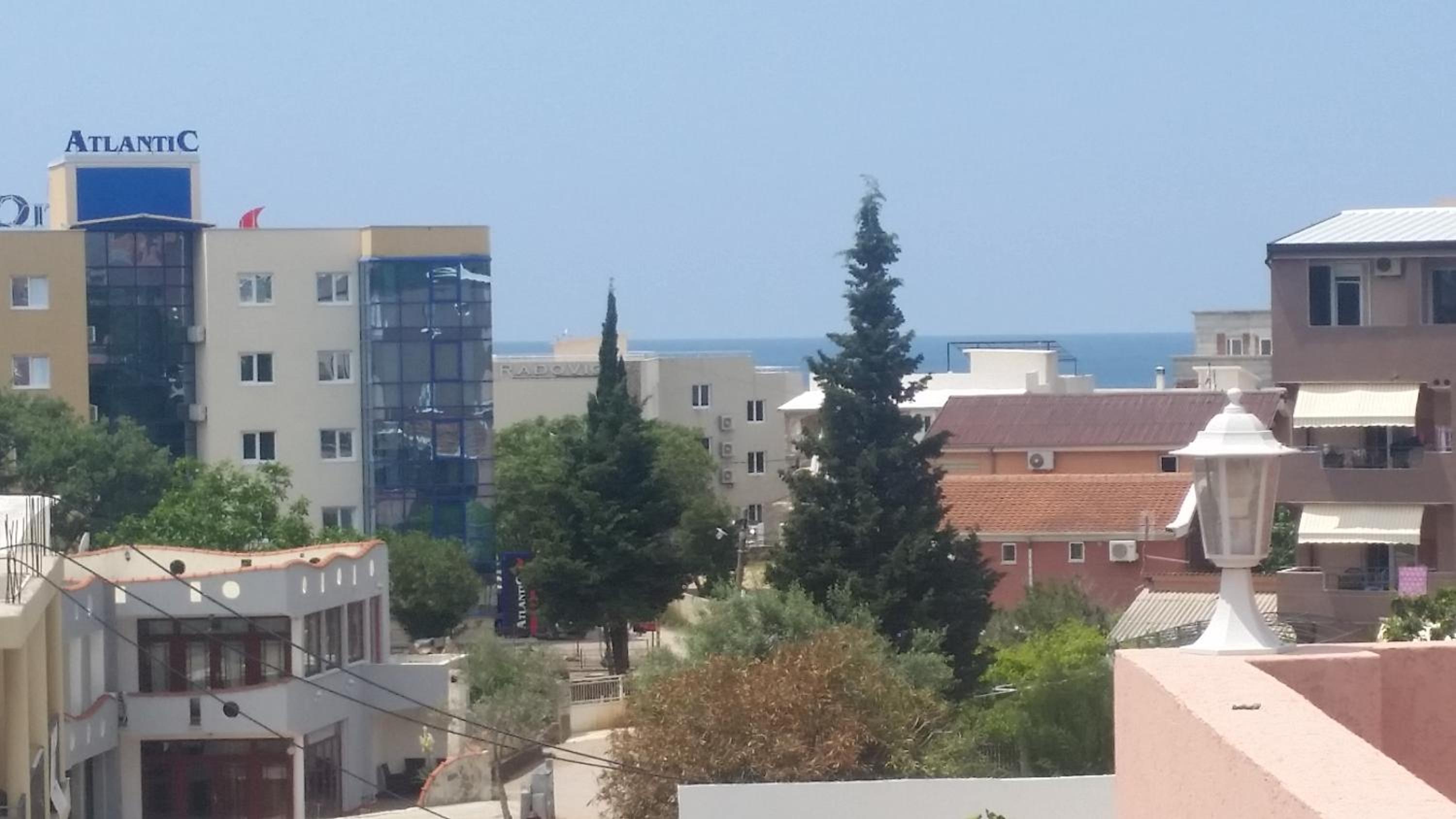 Studio Apartment with Sea View