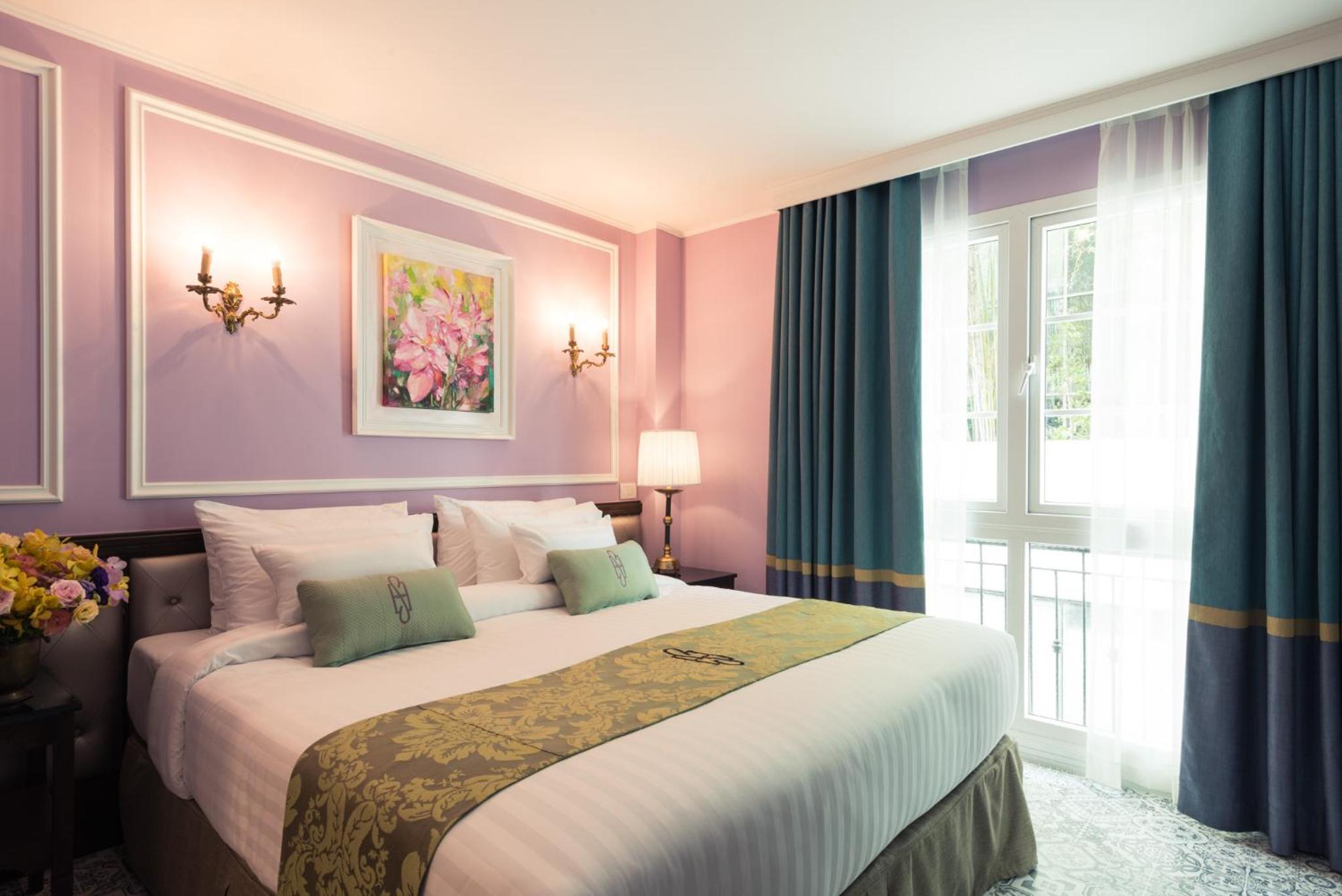 Superior King Room