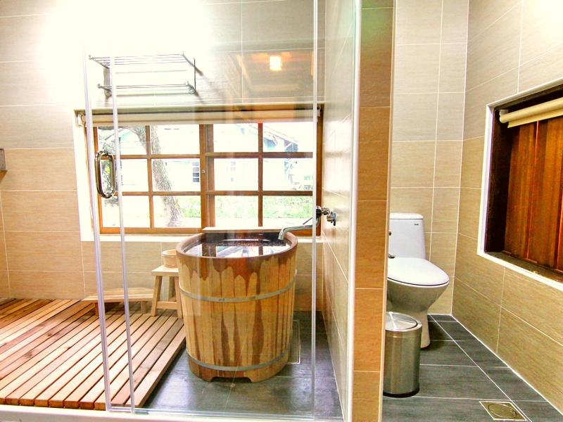 Quadruple Room - Photo 3