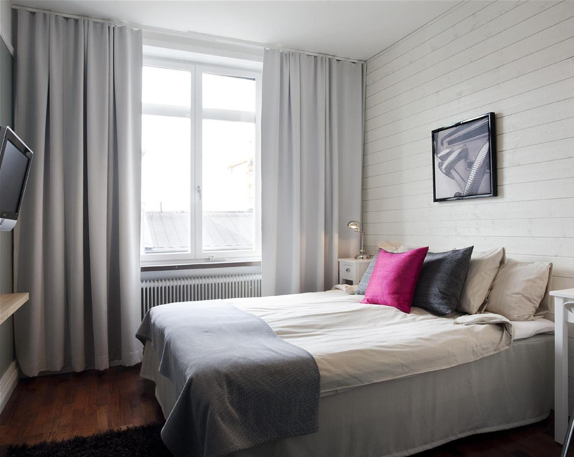 Standard Twin Room - Photo 4