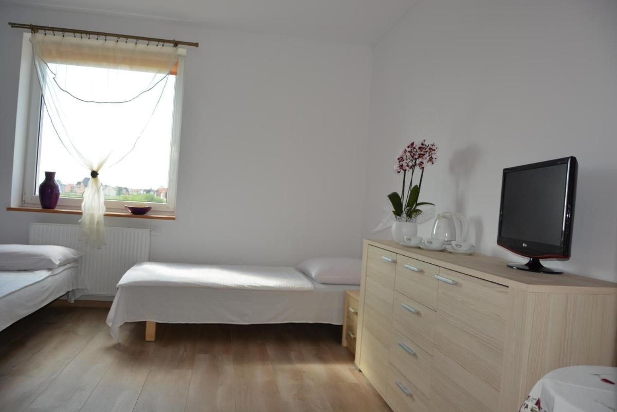 Triple Room with Shower - Photo 7