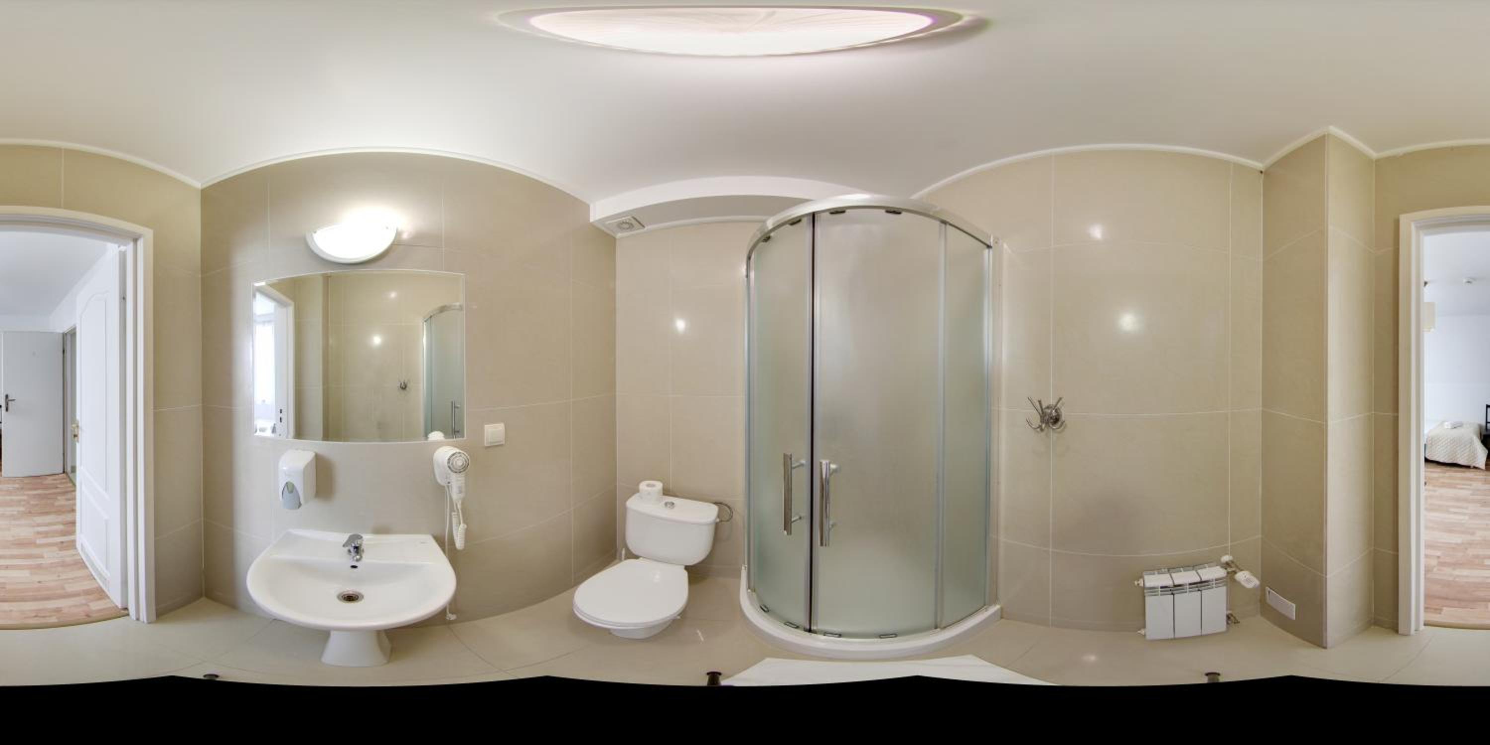 Double or Twin Room - Photo 7