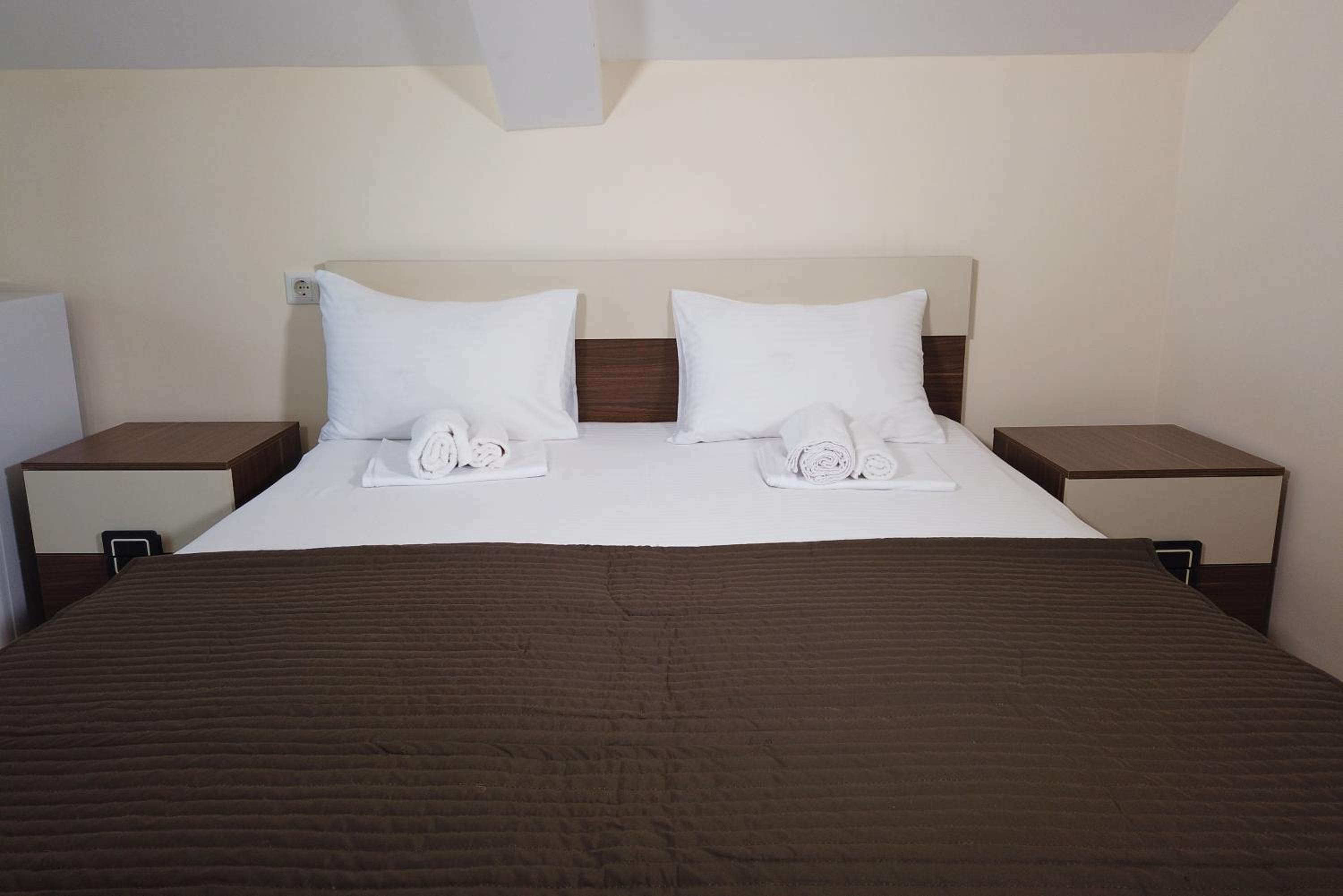 Small Double Room photo 2