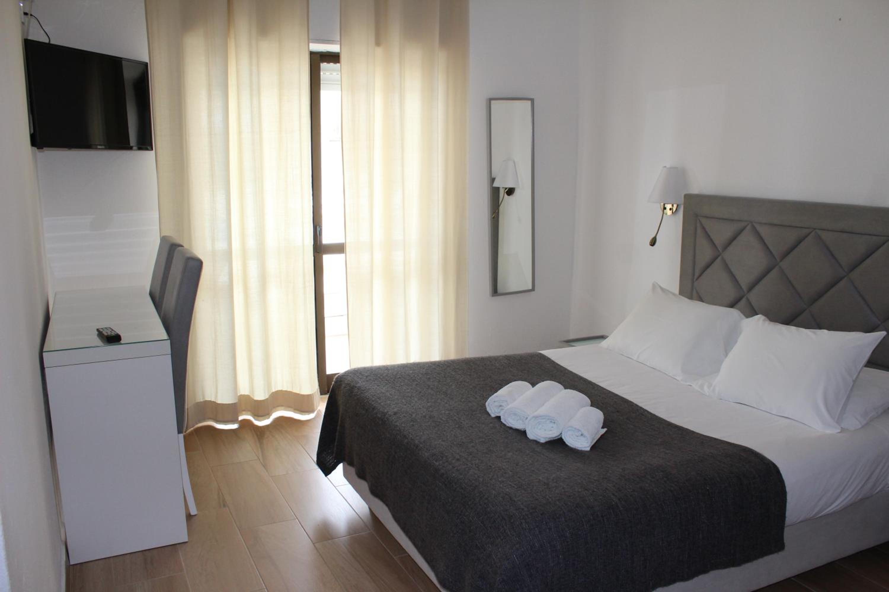 Double or Twin Room photo 1