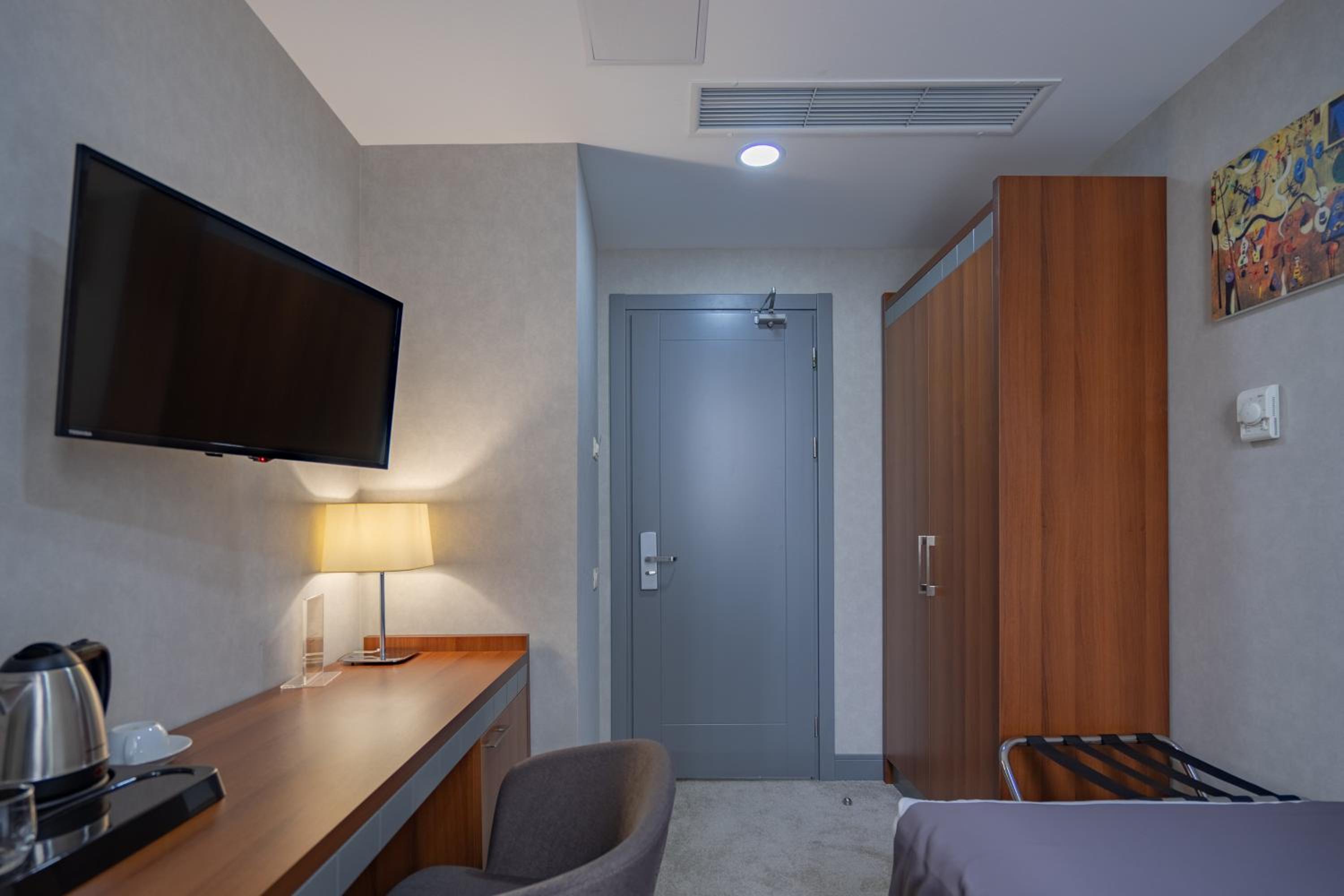 Single Room photo 3
