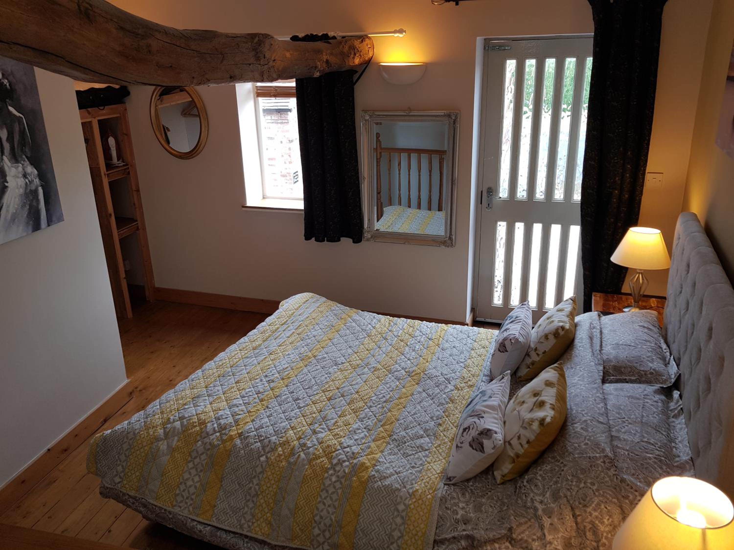 Apartment - Split Level