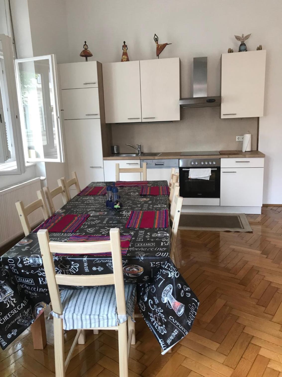 Two-Bedroom Apartment - Photo 24