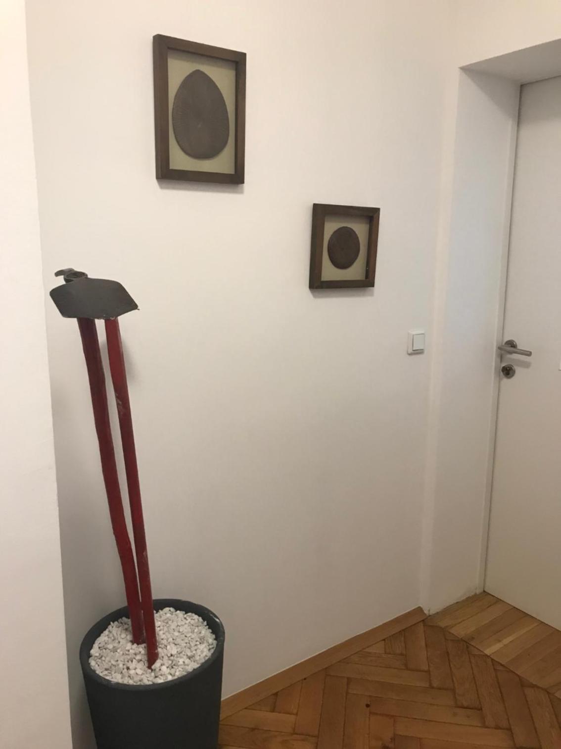 Two-Bedroom Apartment - Photo 3