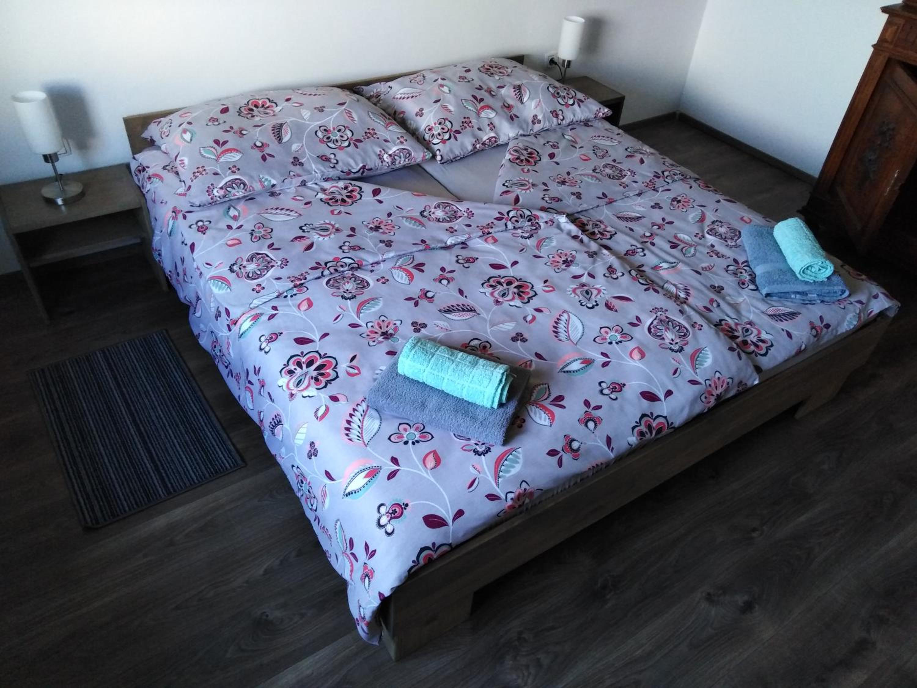 Two-Bedroom Apartment - Photo 6