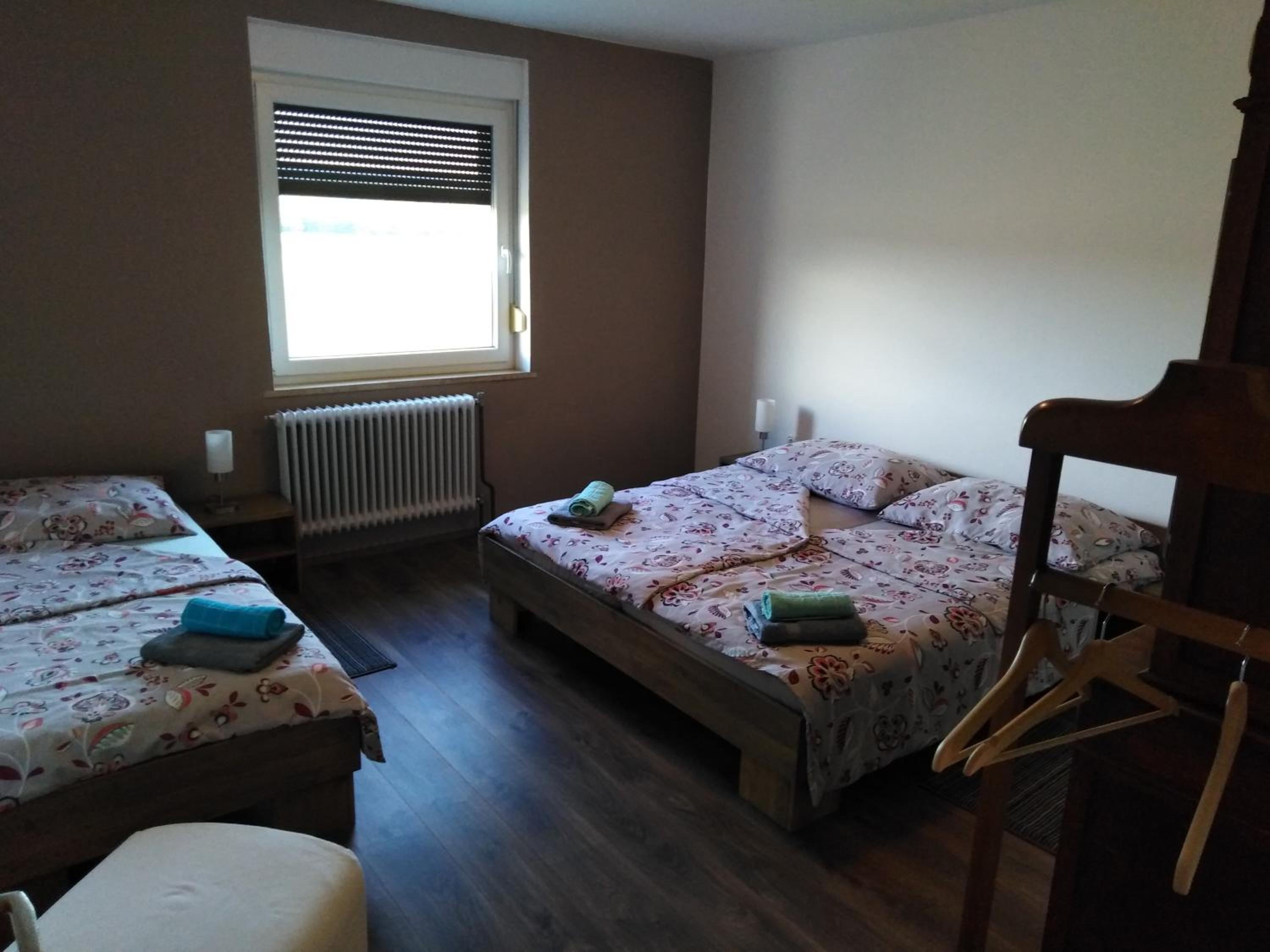 Two-Bedroom Apartment - Photo 7