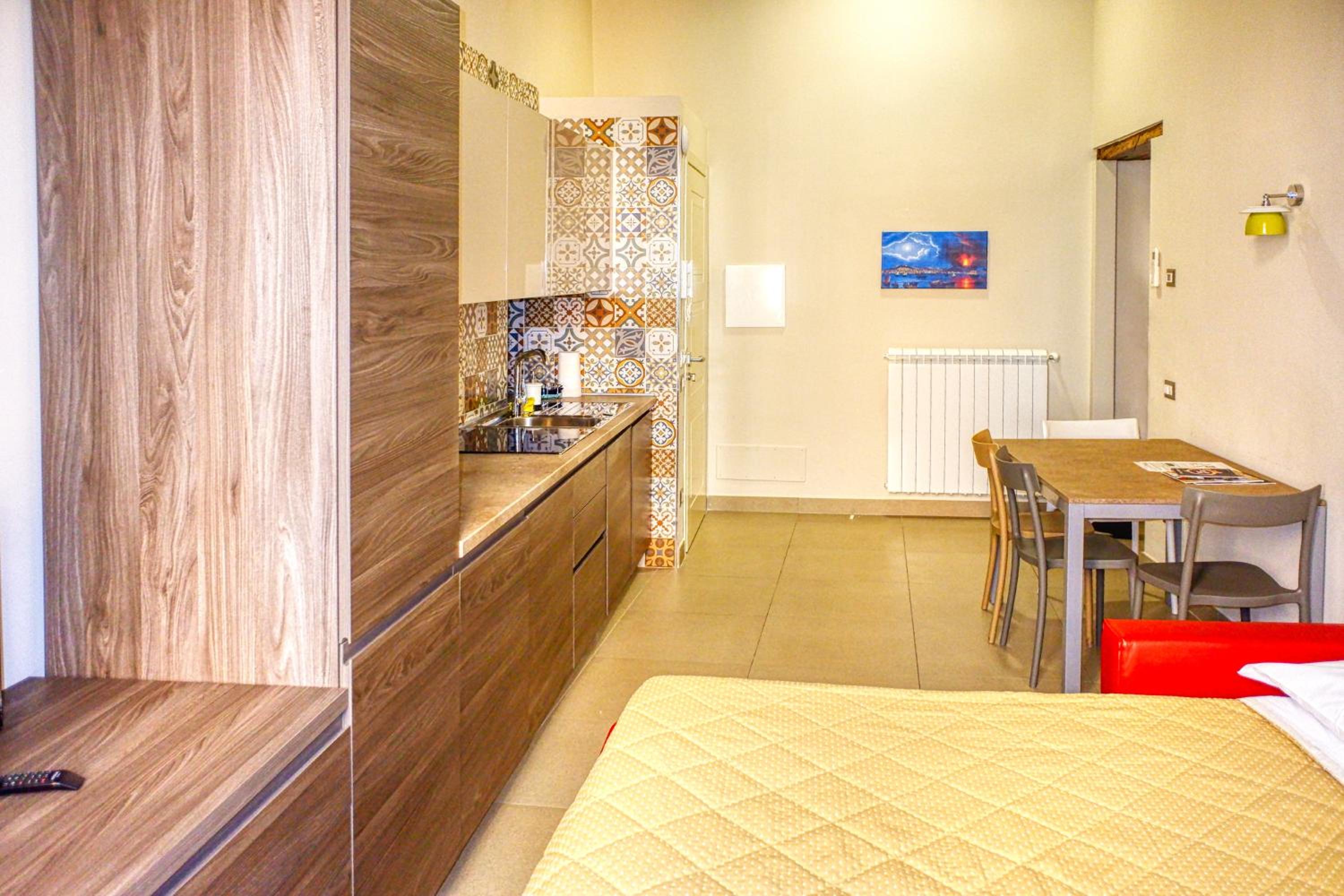One-Bedroom Apartment