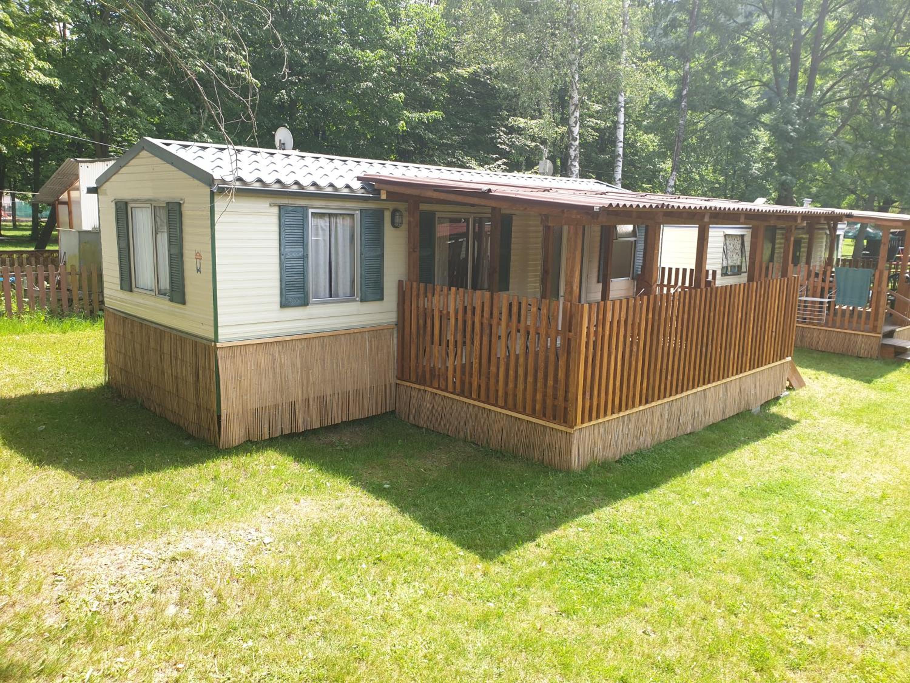 Mobile Home photo 1