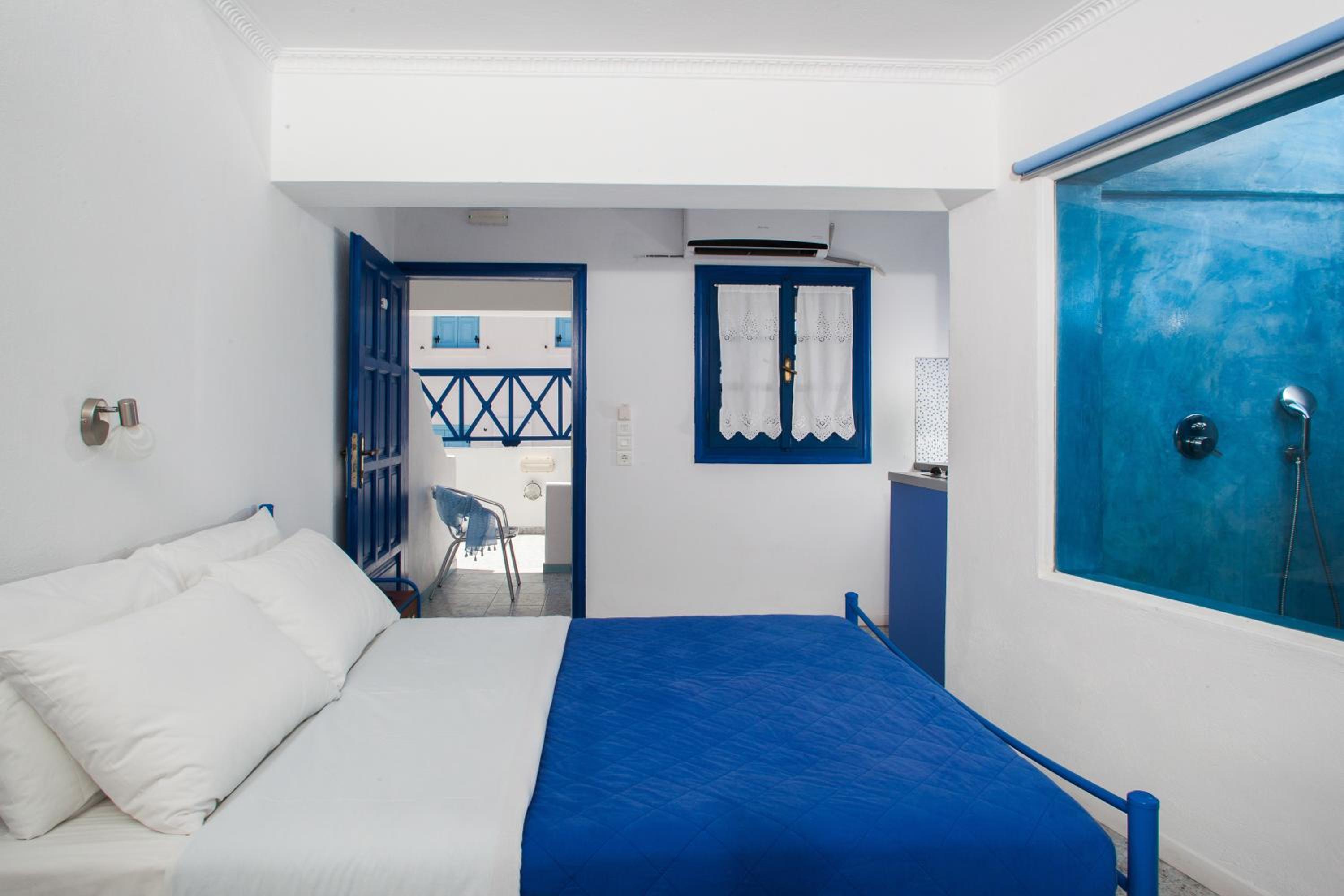 Double Room Lower Level - Photo 12