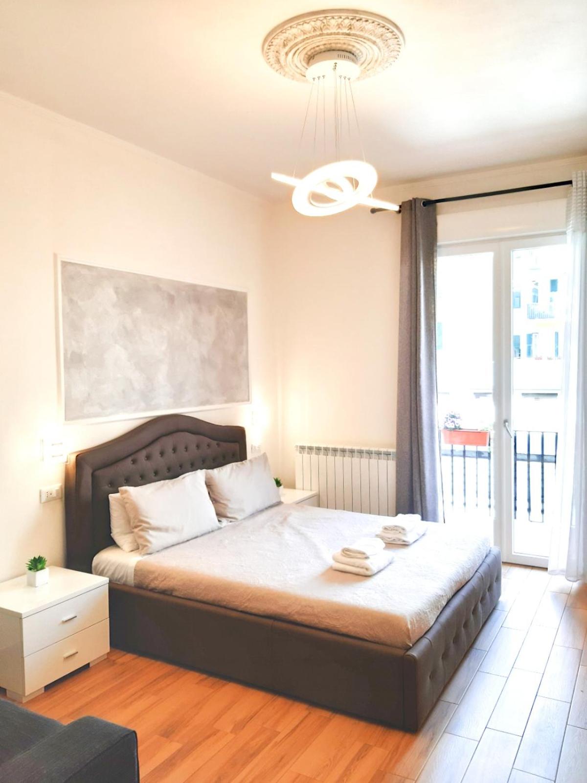 Deluxe Double Room - Photo 1