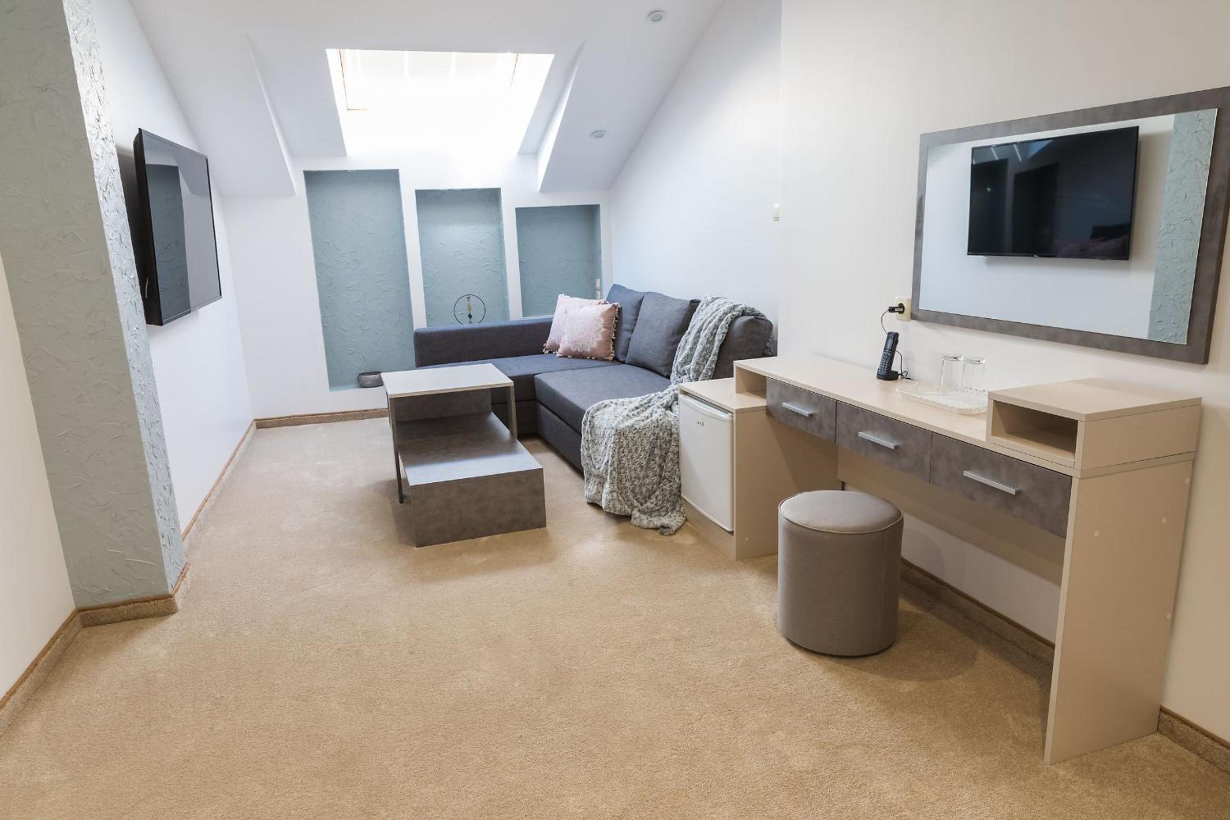 Loft - Photo 5