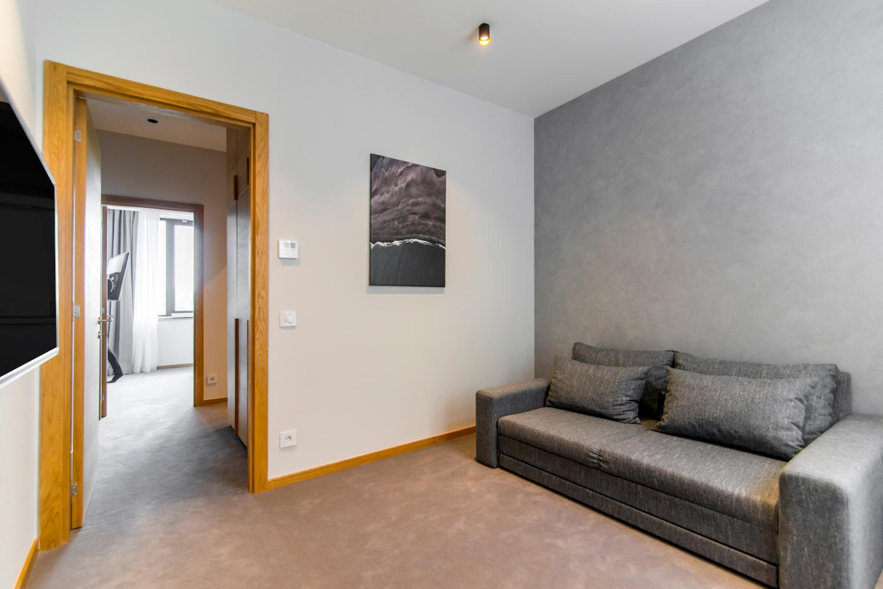 Jacuzzi Suite - Photo 2