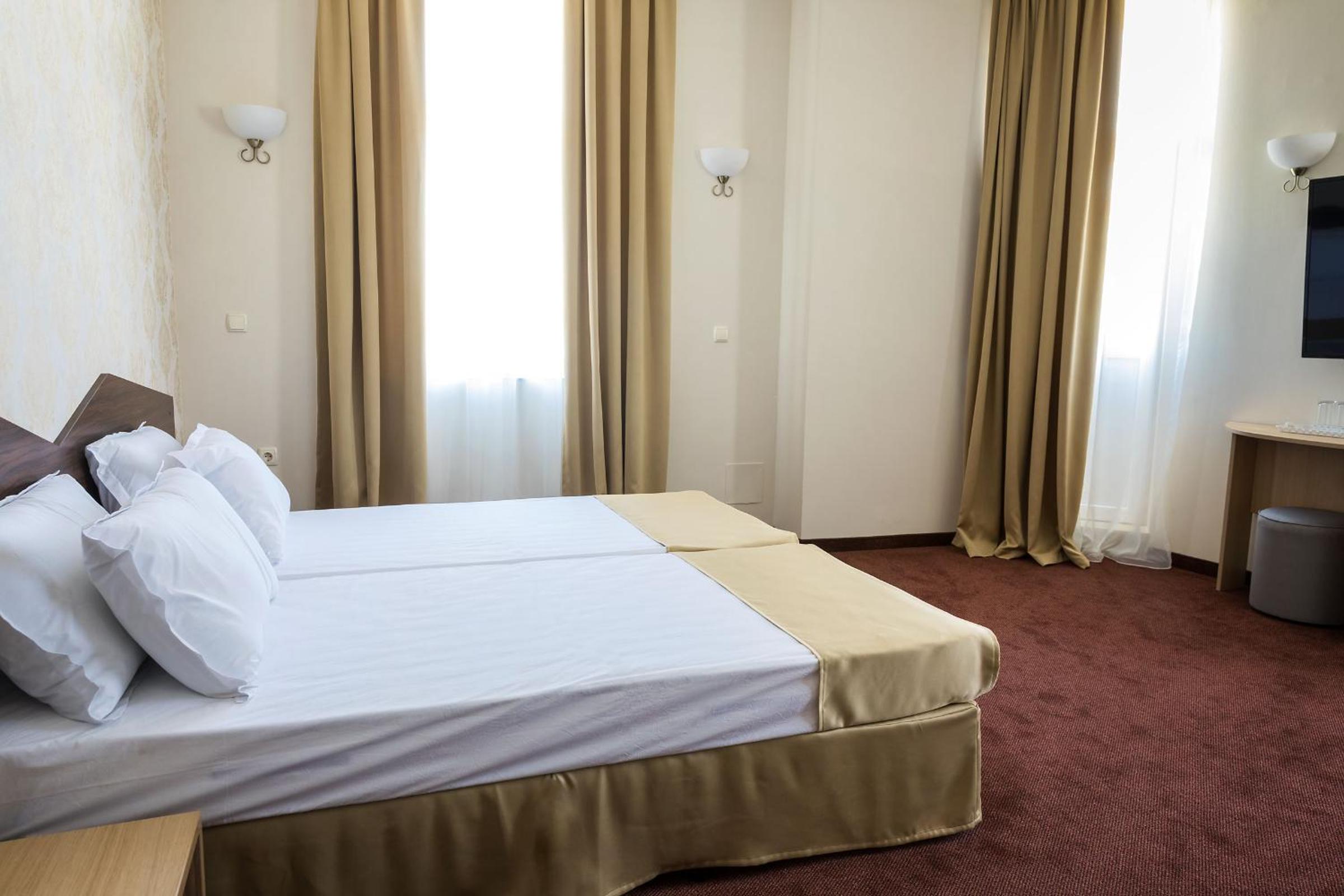 Deluxe Twin Room - Photo 5