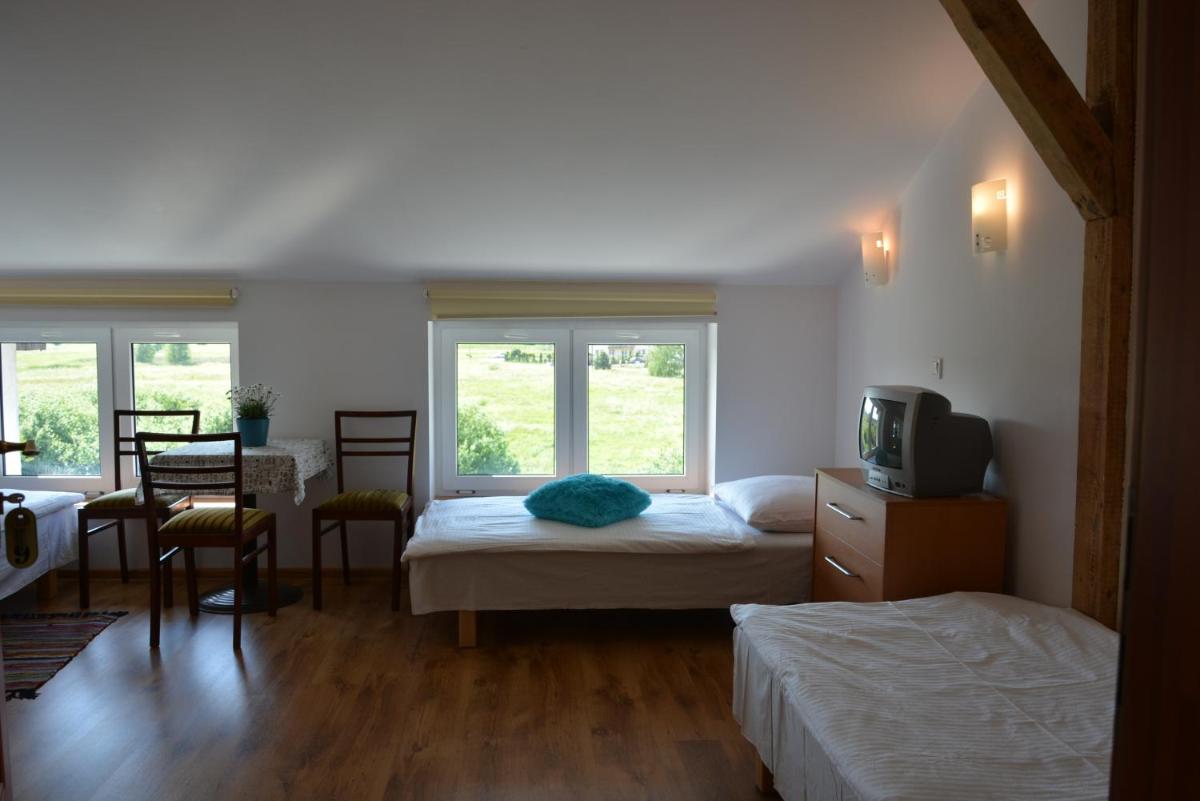 Triple Room with Bathroom - Photo 1