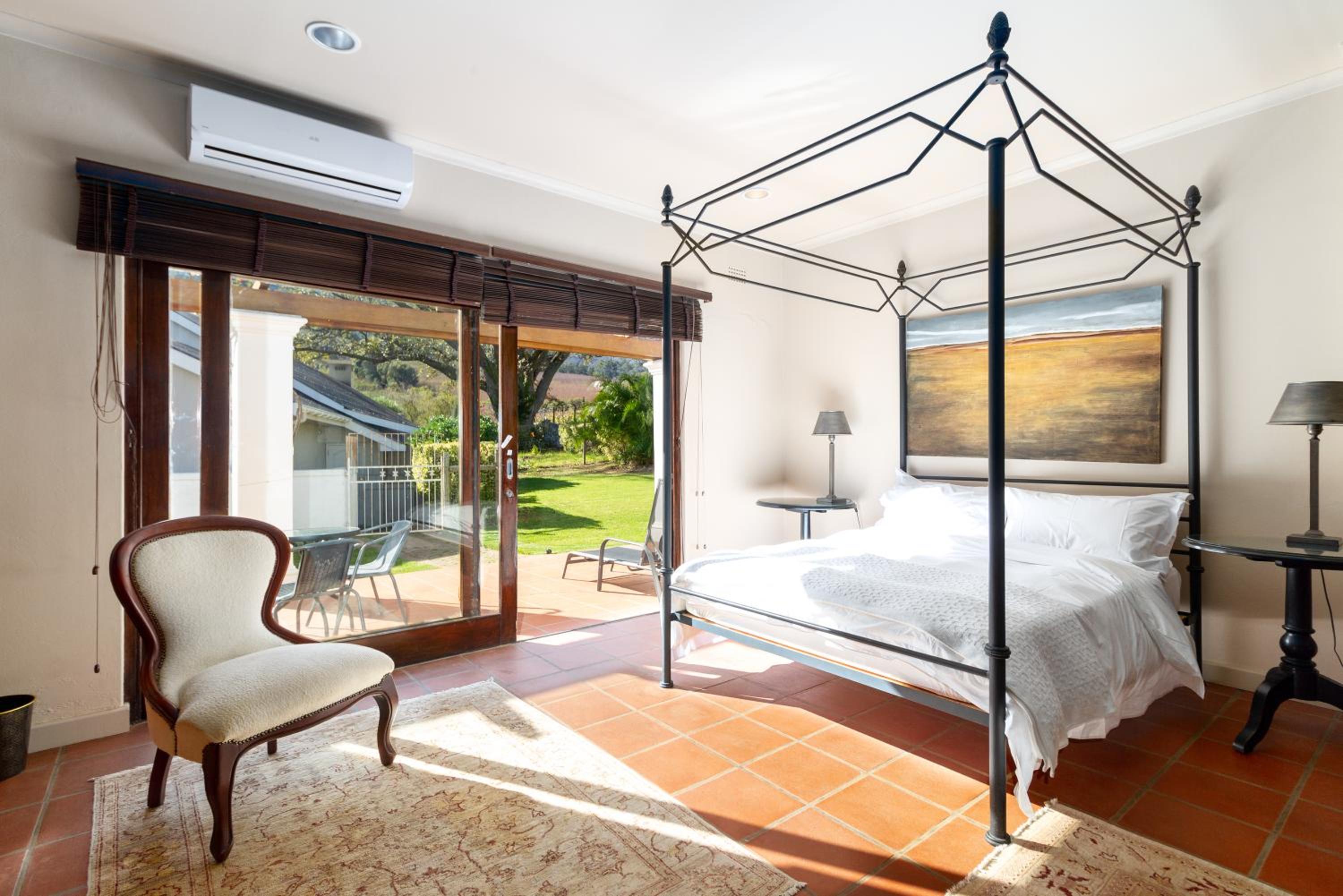 Classic Double Room - Photo 1
