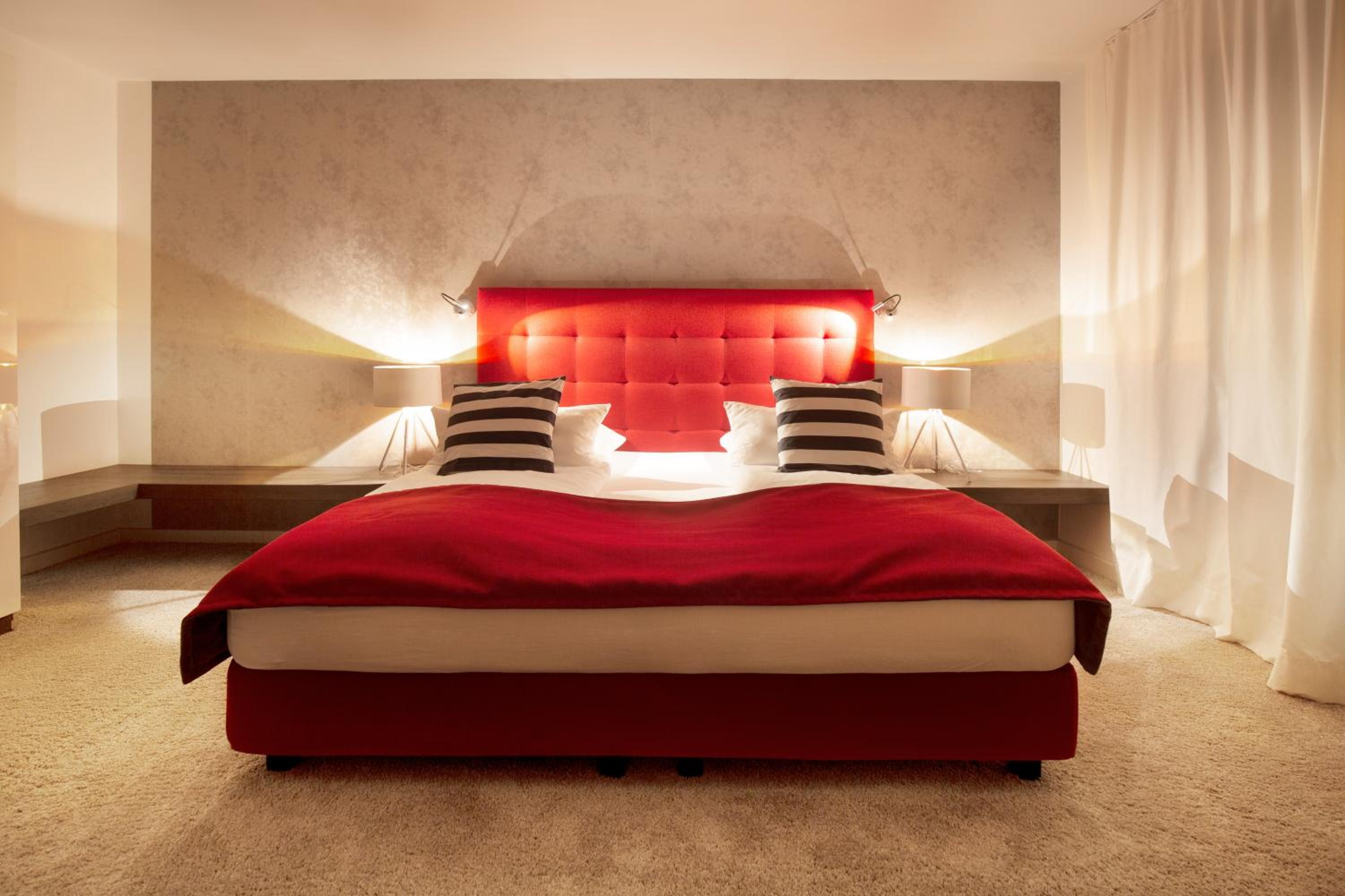 Deluxe Double Room with Balcony photo 1