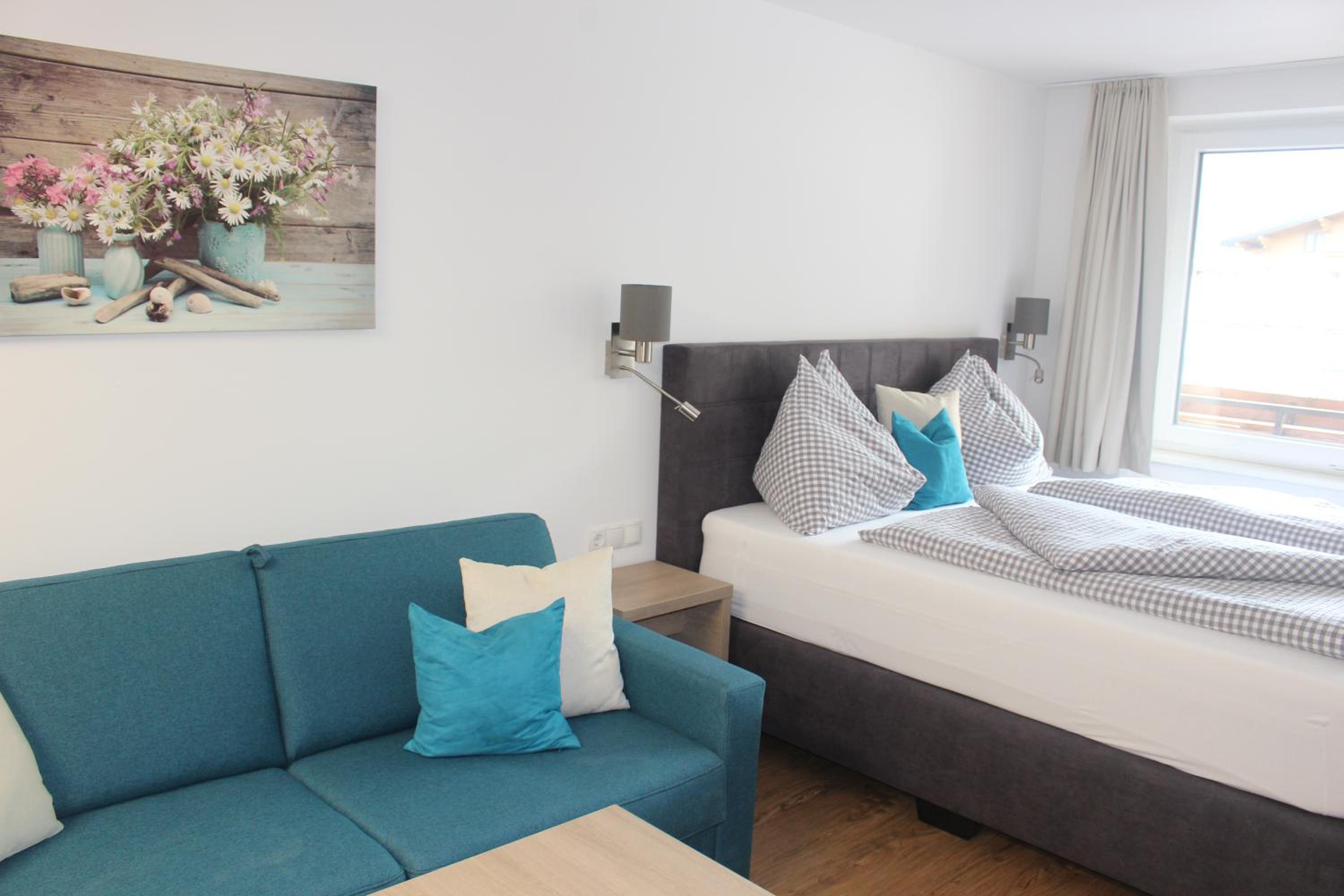 Studio Apartment photo 1