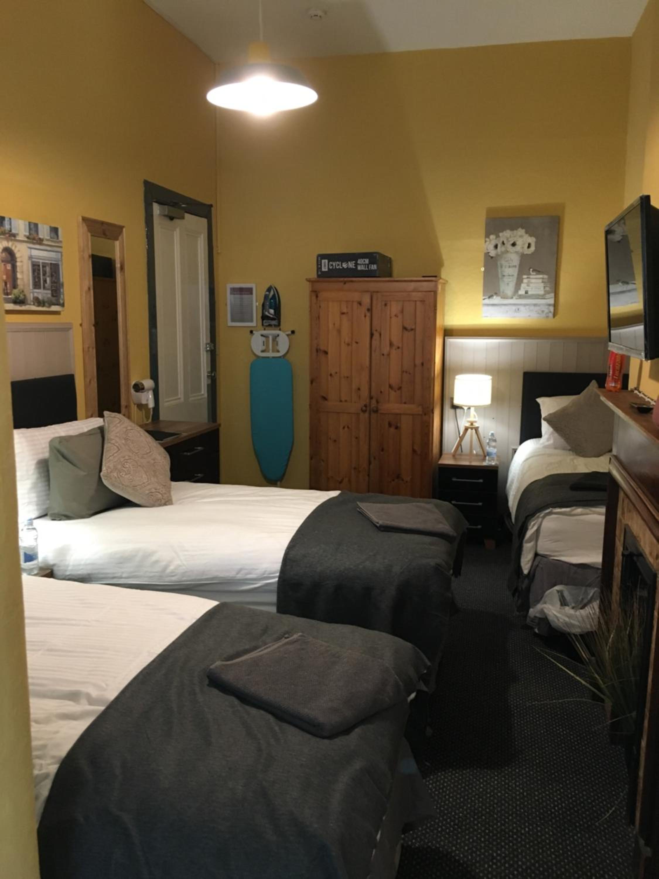 Superior Triple Room - Photo 1