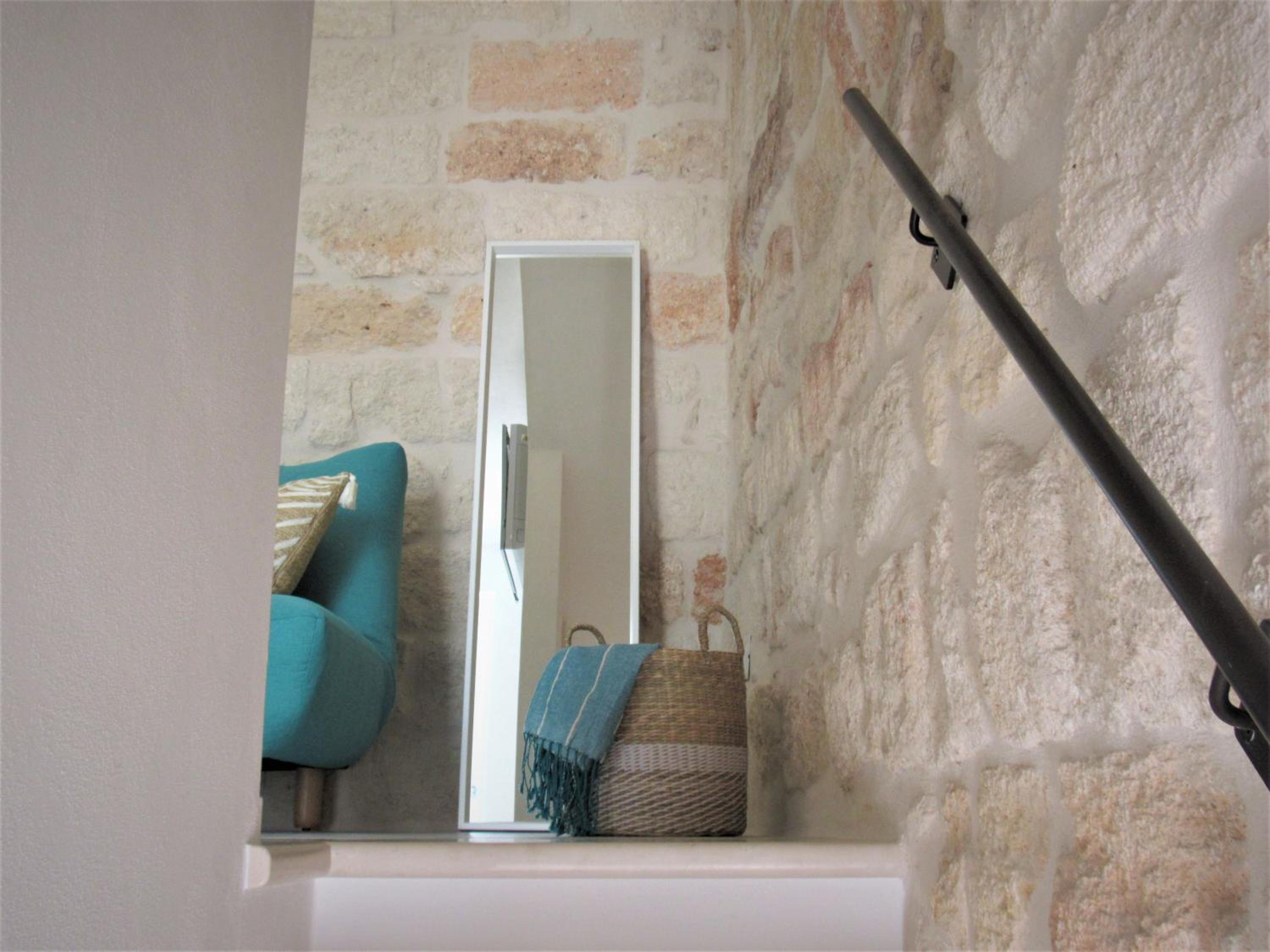 Two-Bedroom Apartment - Photo 21