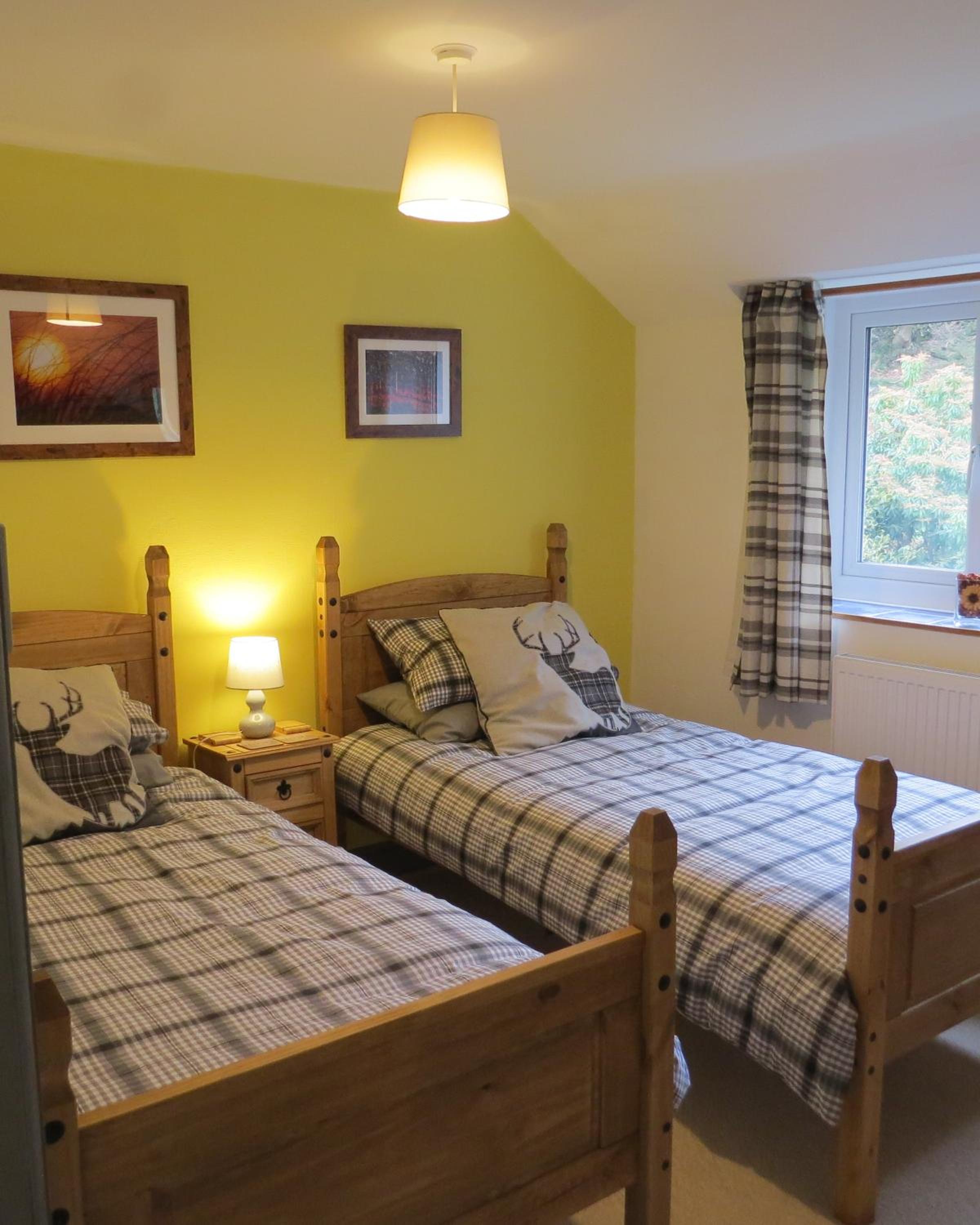 Double or Twin Room with Garden View - Photo 3