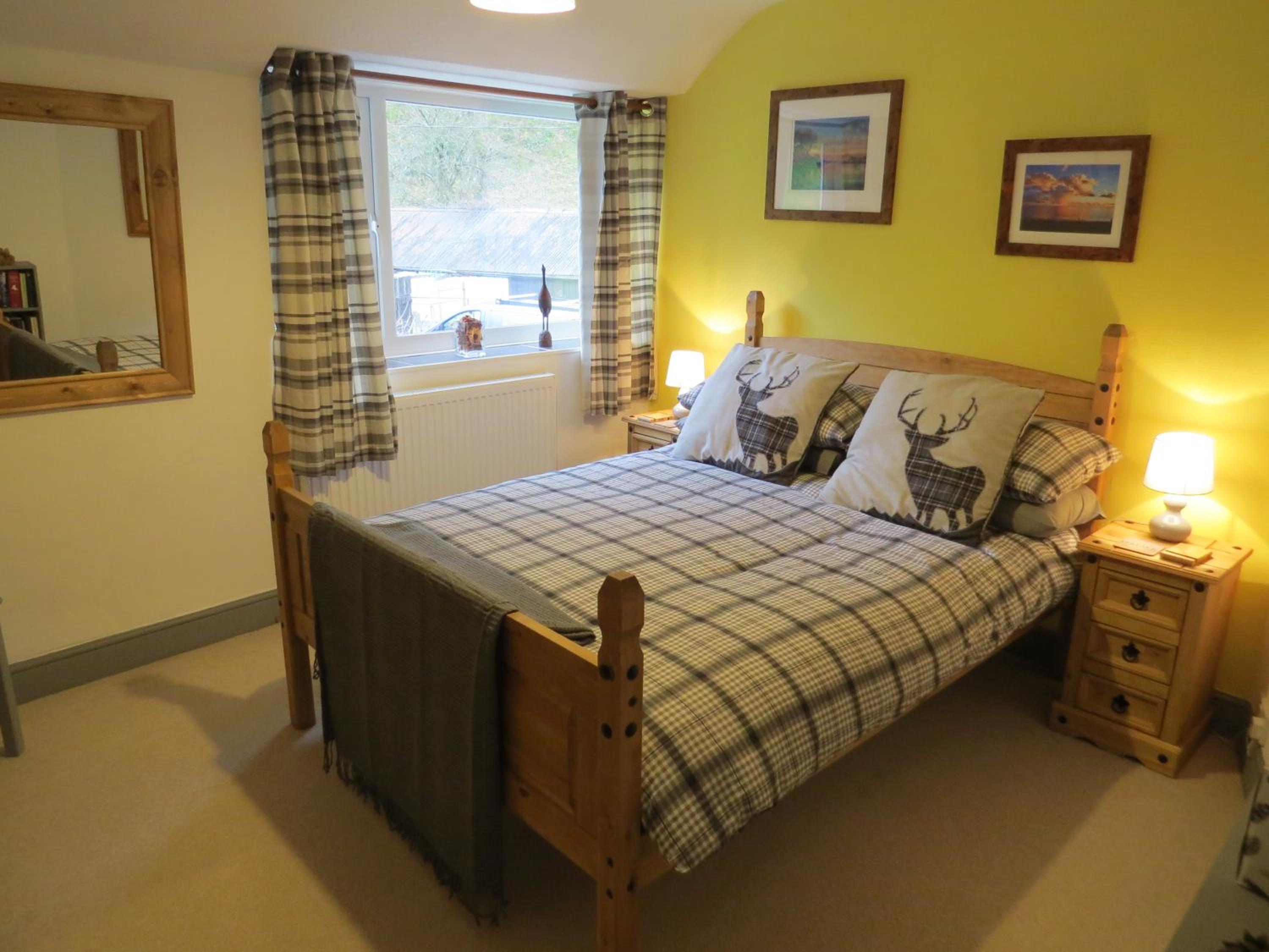 Double or Twin Room with Garden View - Photo 6