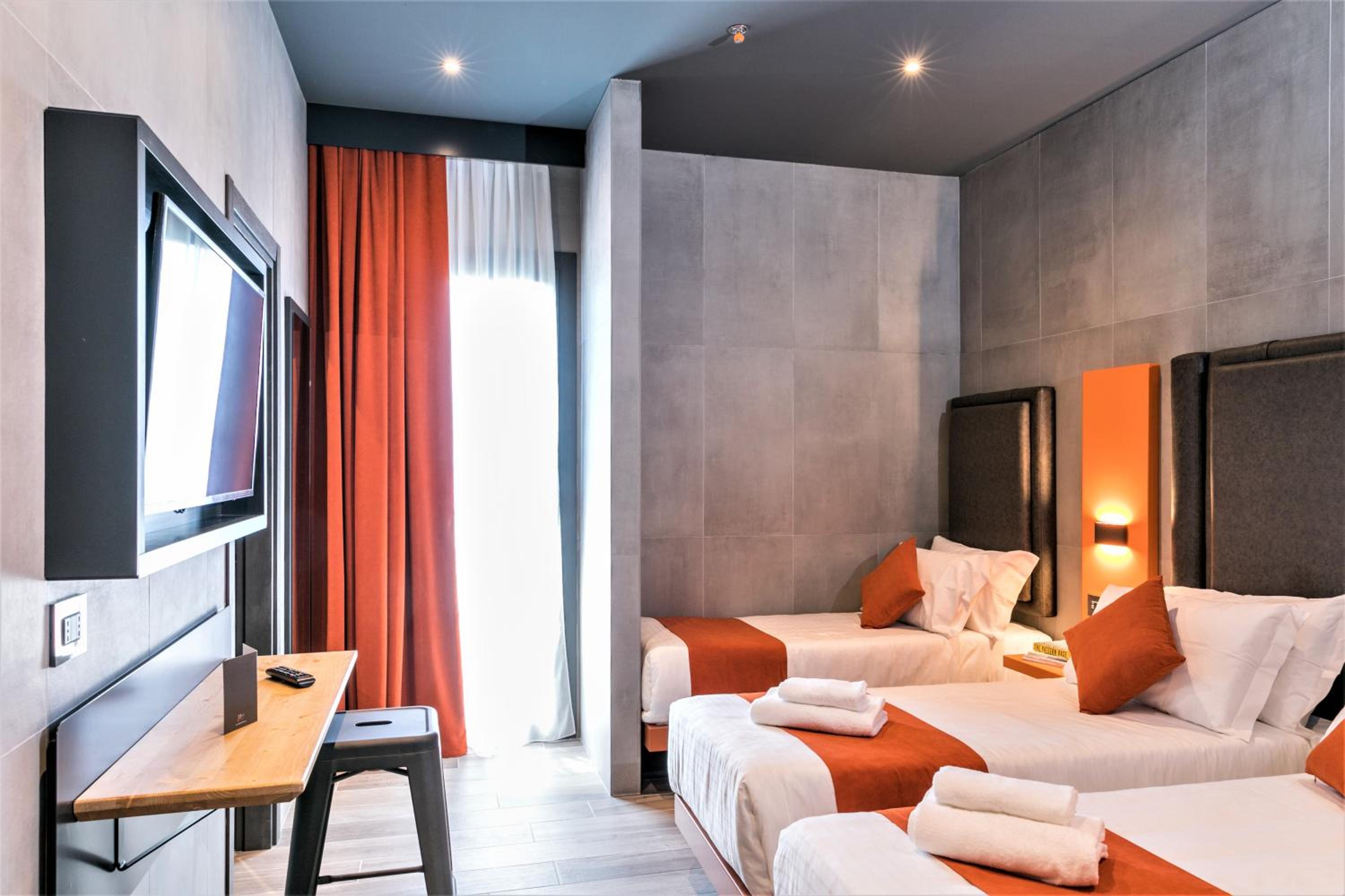 Standard Quadruple Room - Photo 3