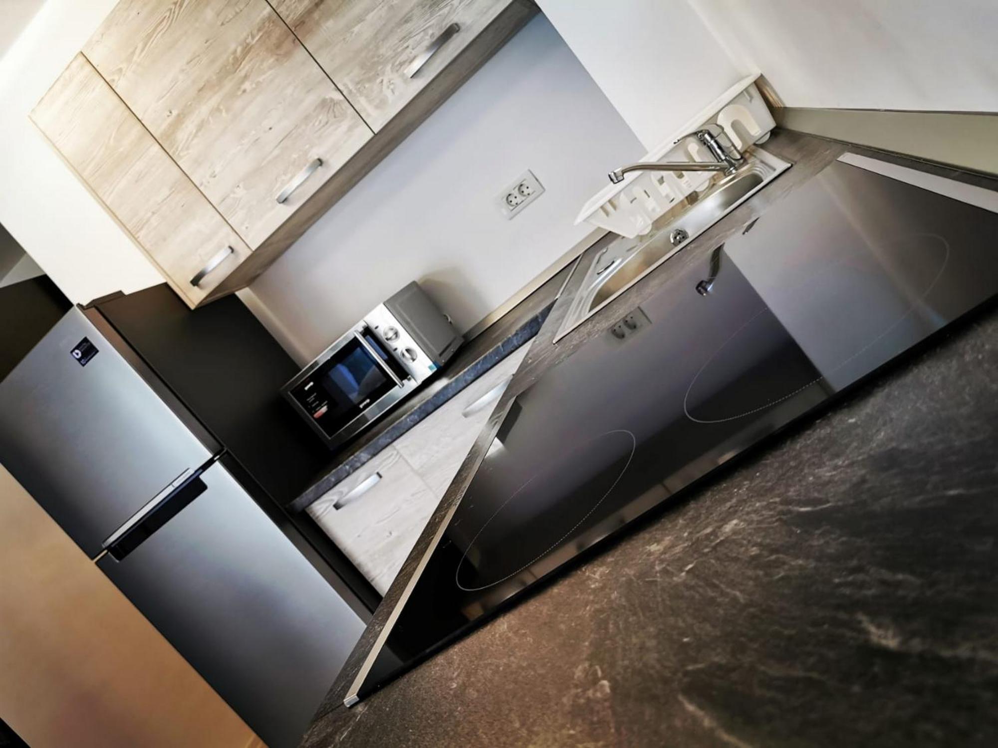 Apartment photo 3