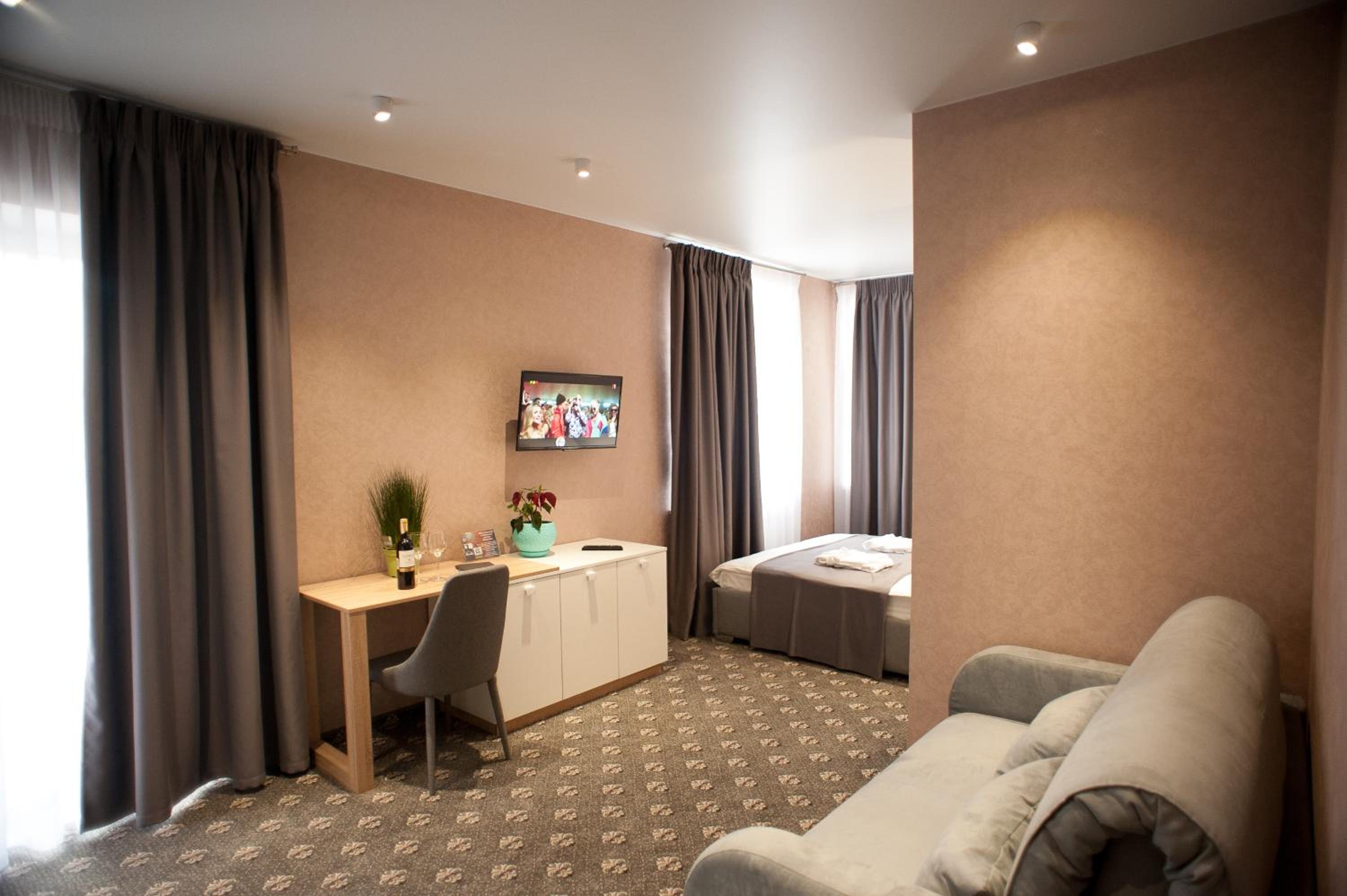 Junior Suite with Balcony