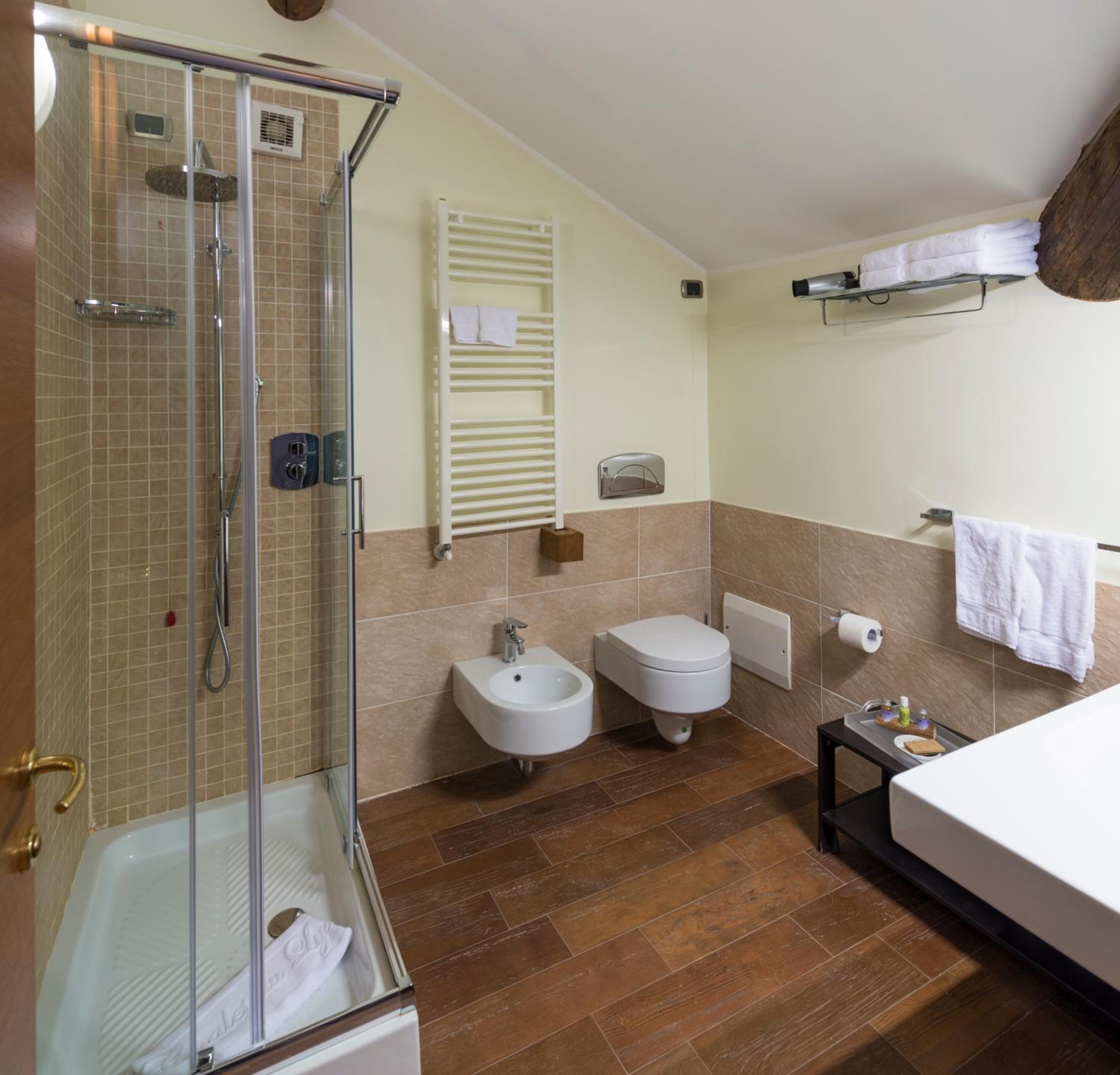 Suite photo 2