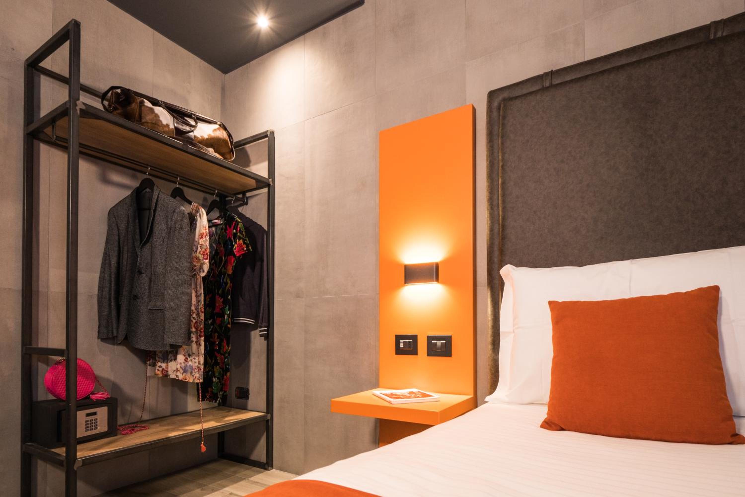 Standard Single Room - Photo 1