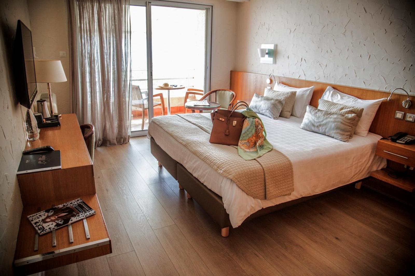 Privilege  Double or Twin Room with sea view - Photo 2