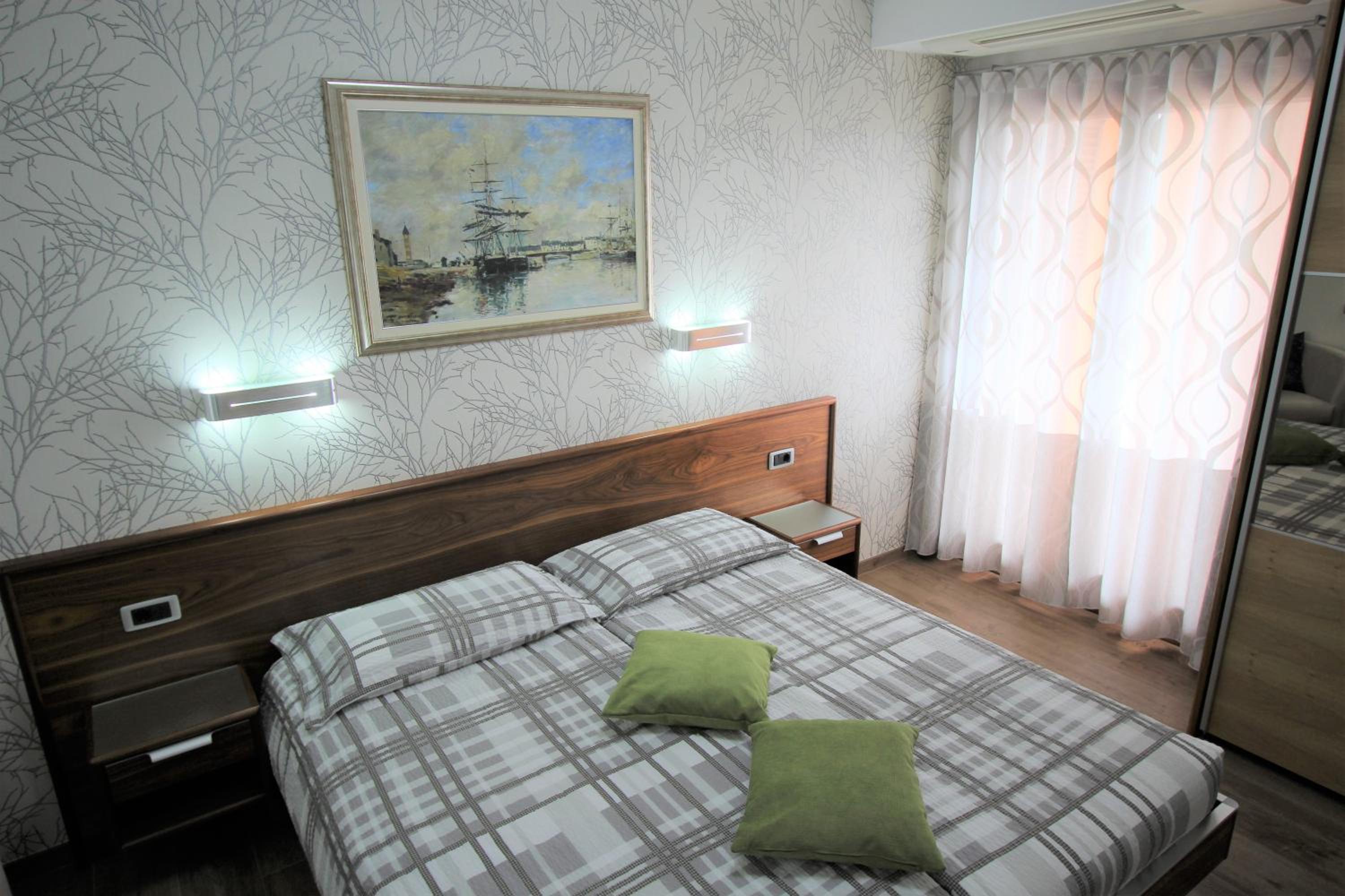 Deluxe Double Room with Sea View photo 3