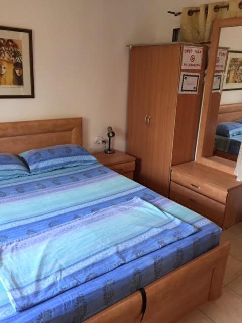 Double Room with Private Bathroom - Photo 1