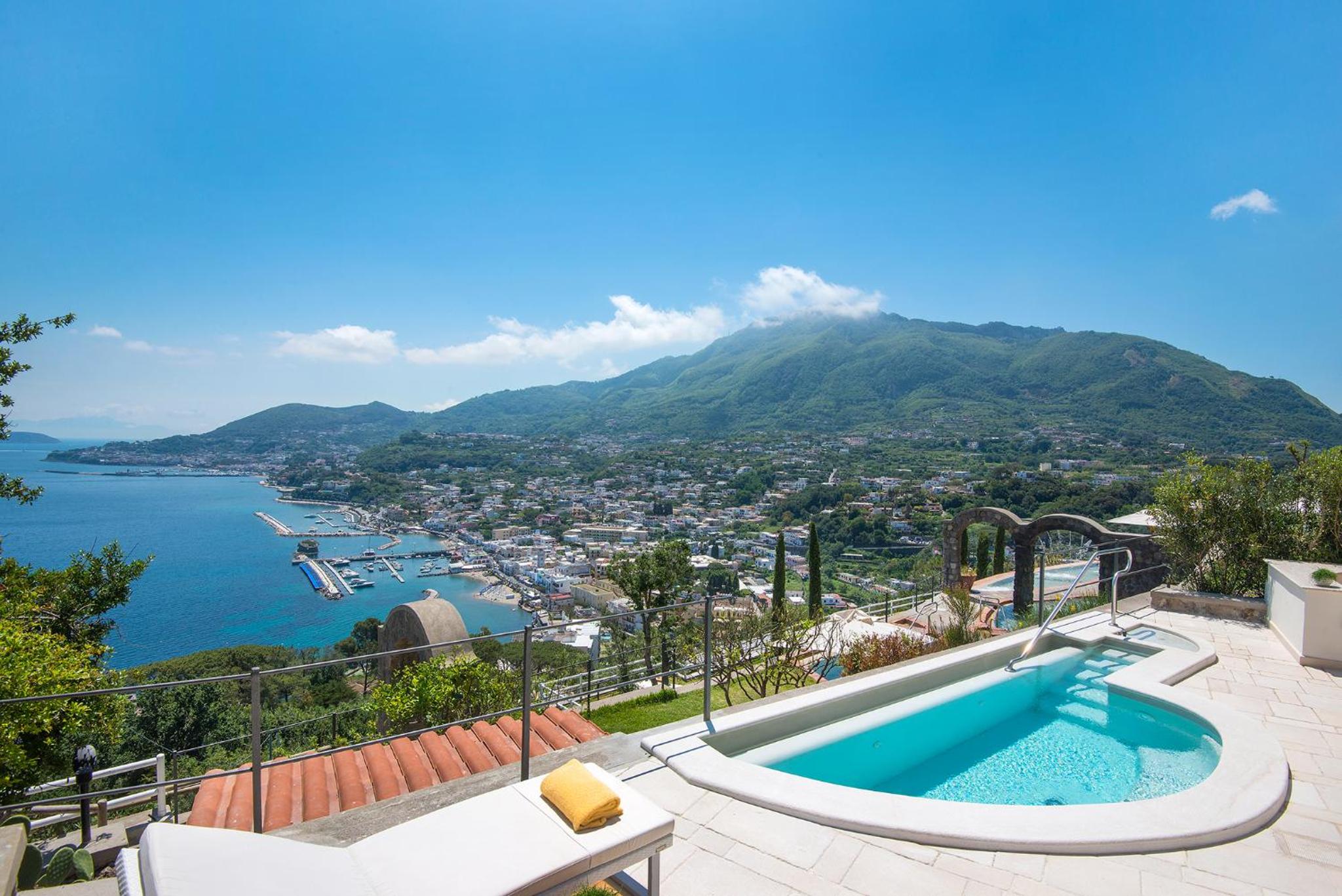 King Suite with Sea View - Photo 8