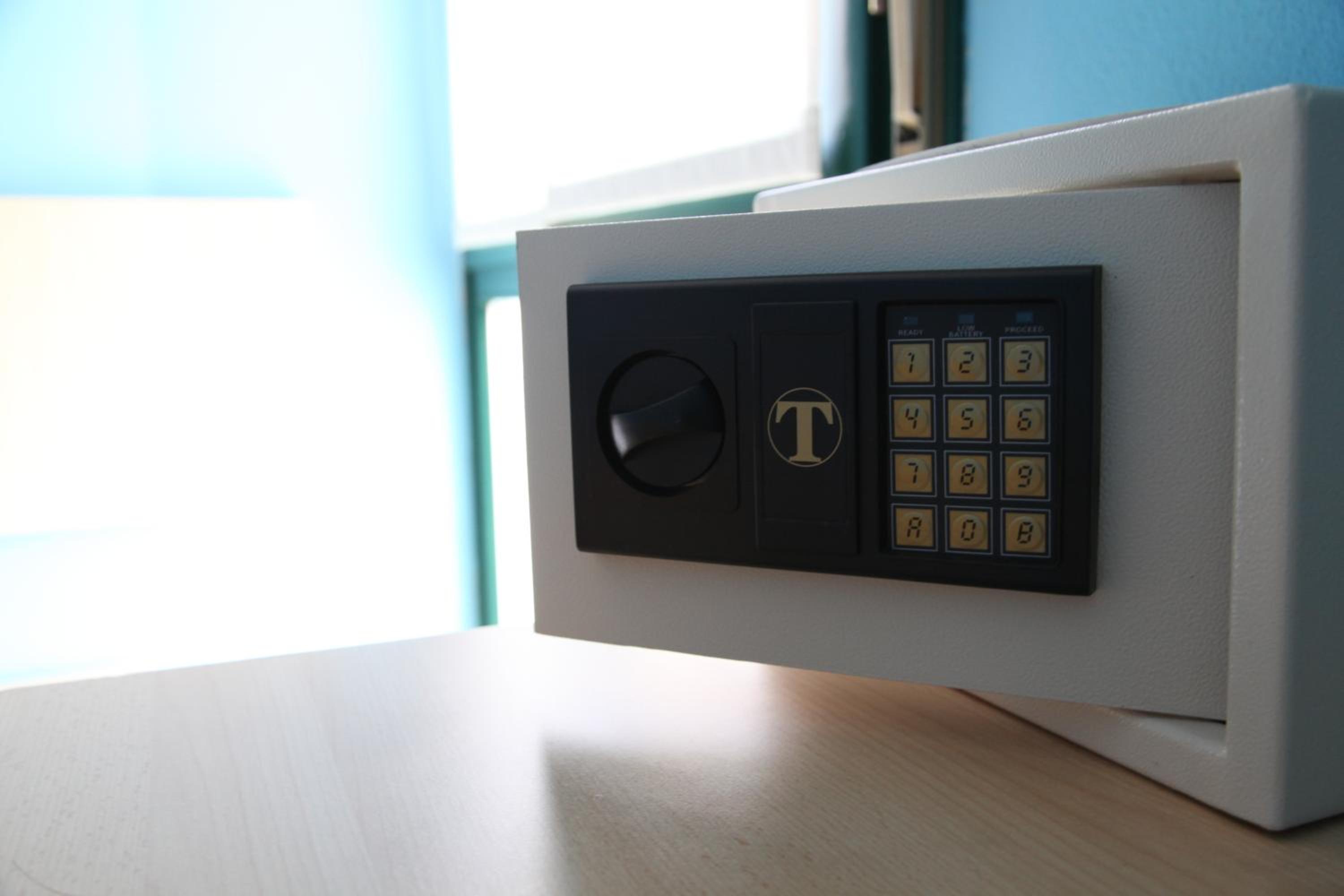 Twin Room - Photo 2