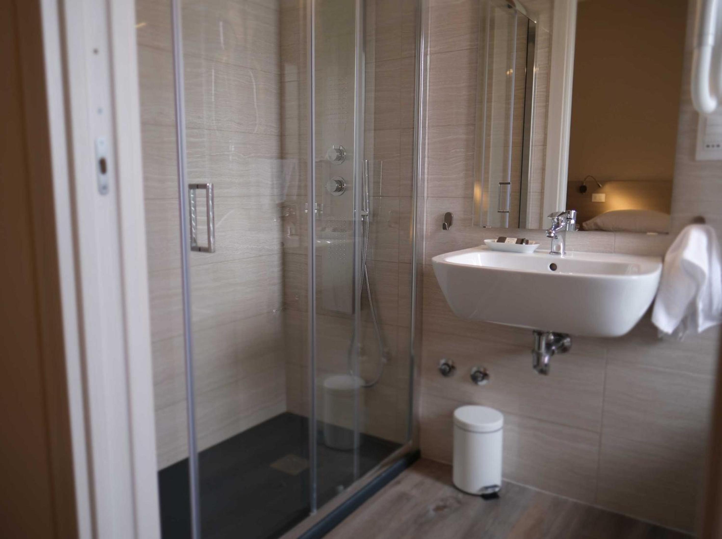 Triple Room - Photo 3