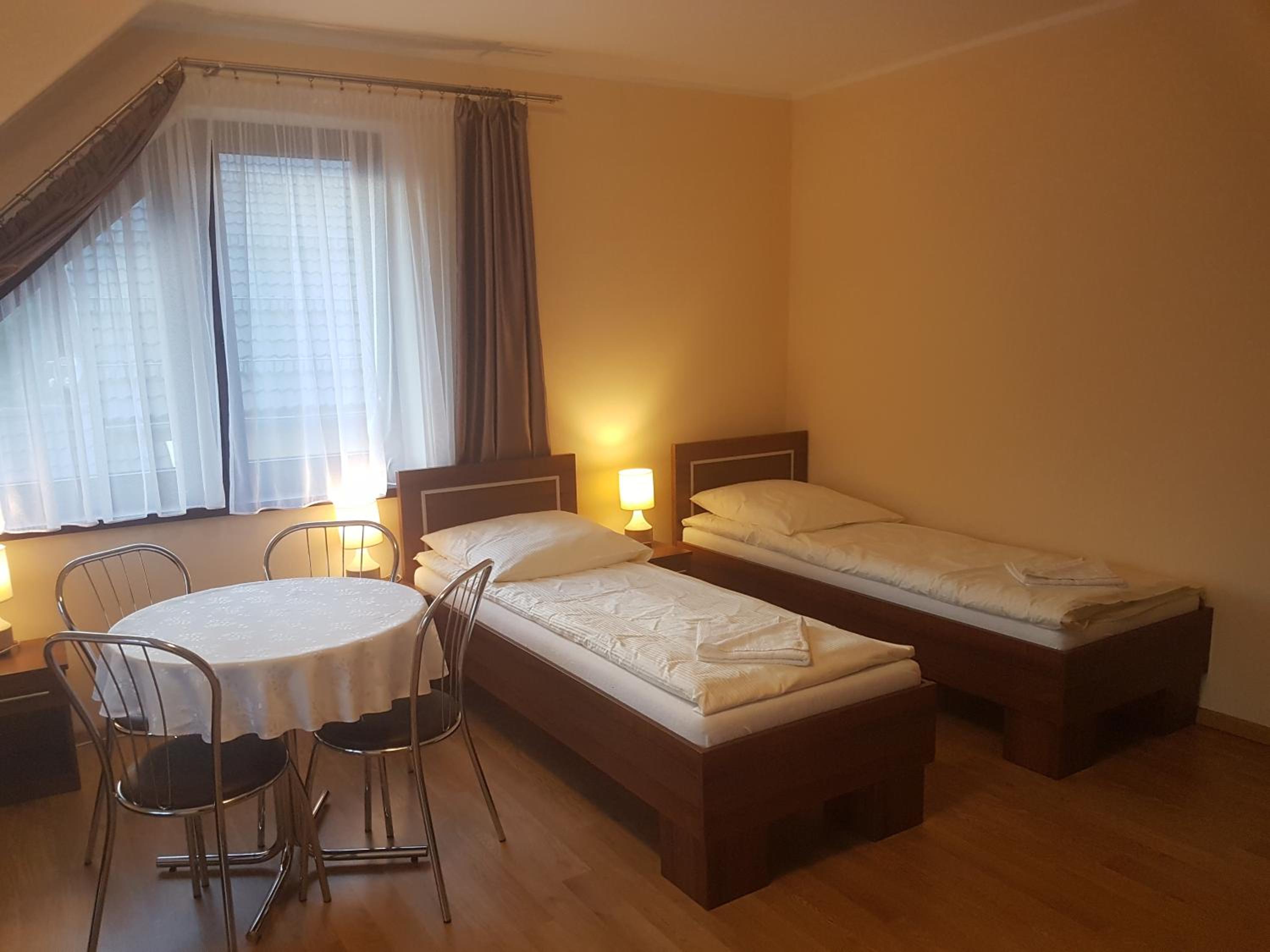 Quadruple Room with Bathroom photo 2