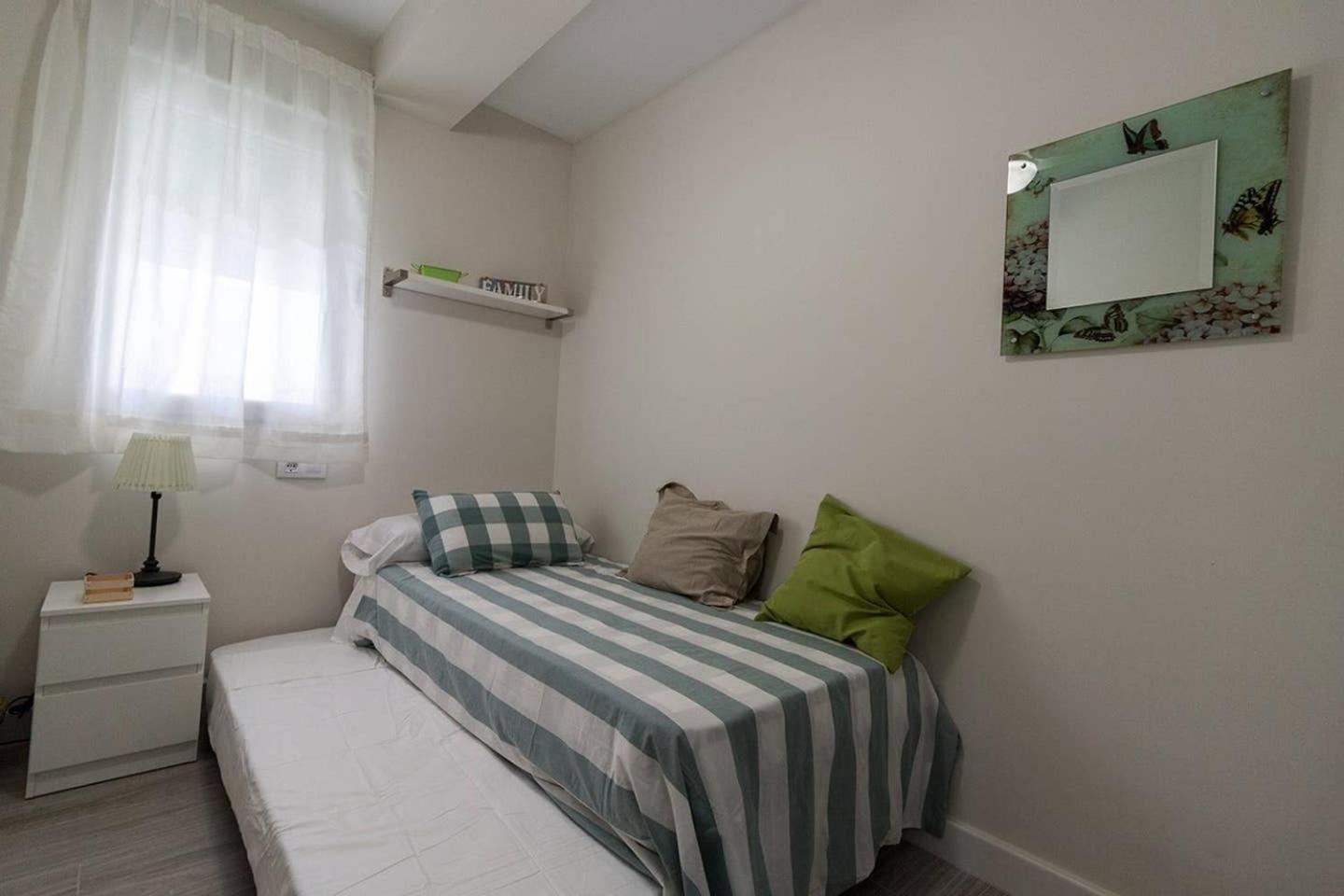 Apartamento con vista al mar