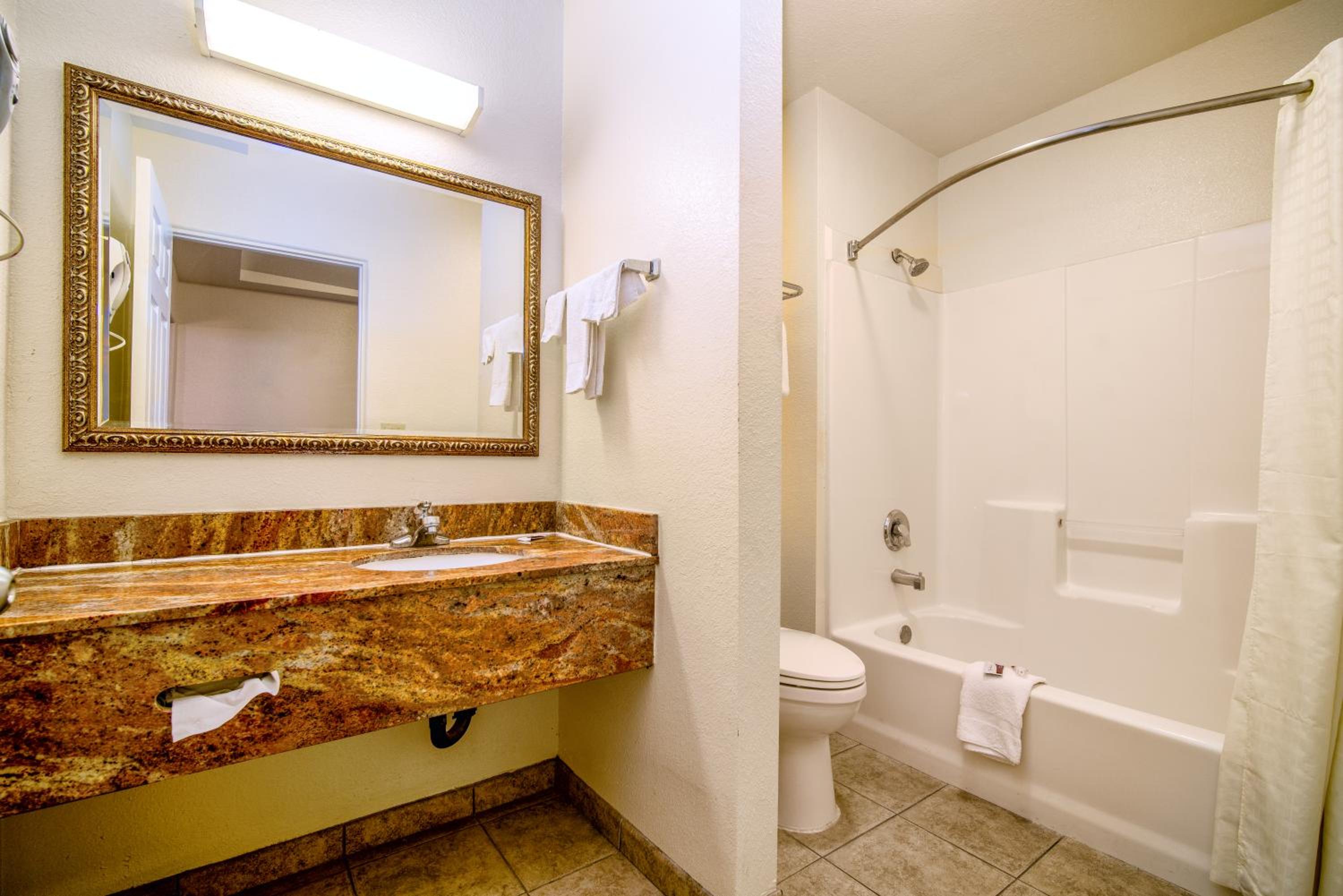 King Room - Photo 5