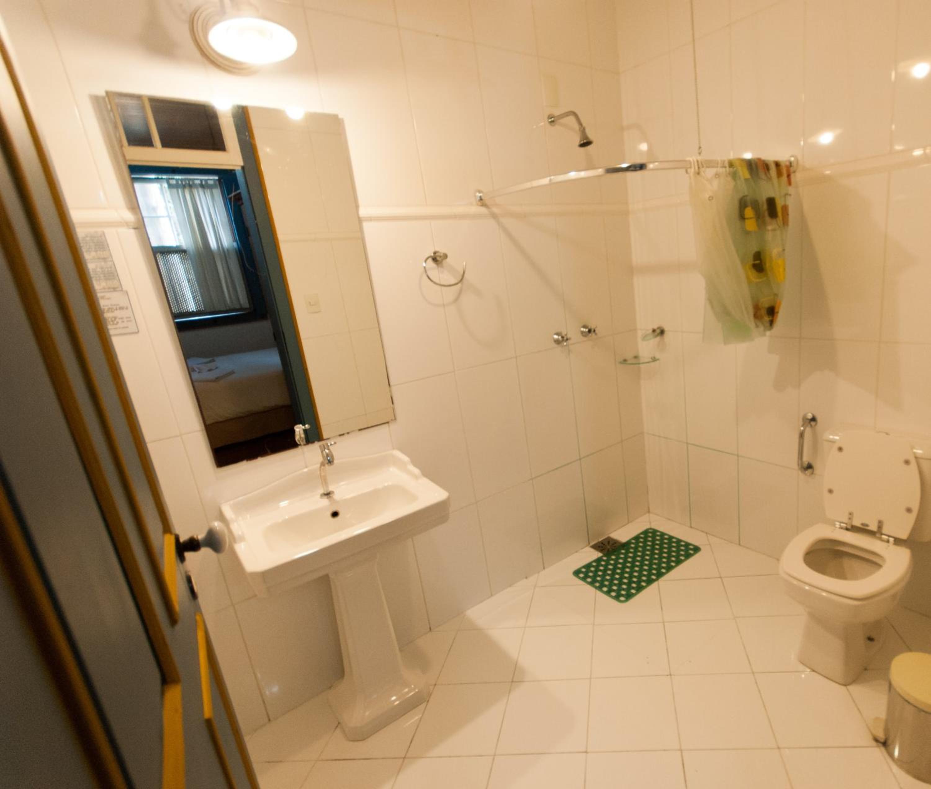 Triple Room - Disability Access photo 3
