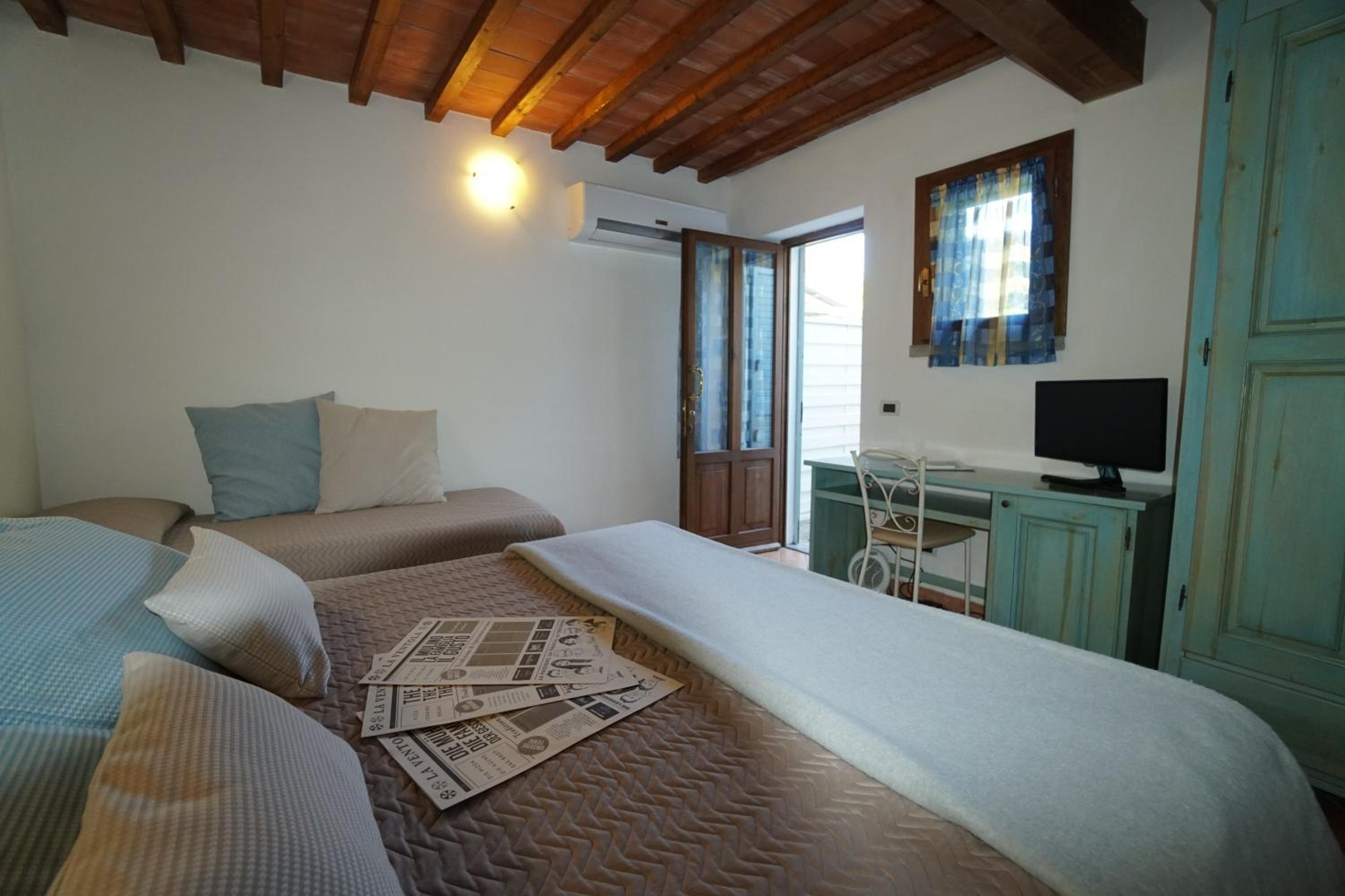 Triple Room
