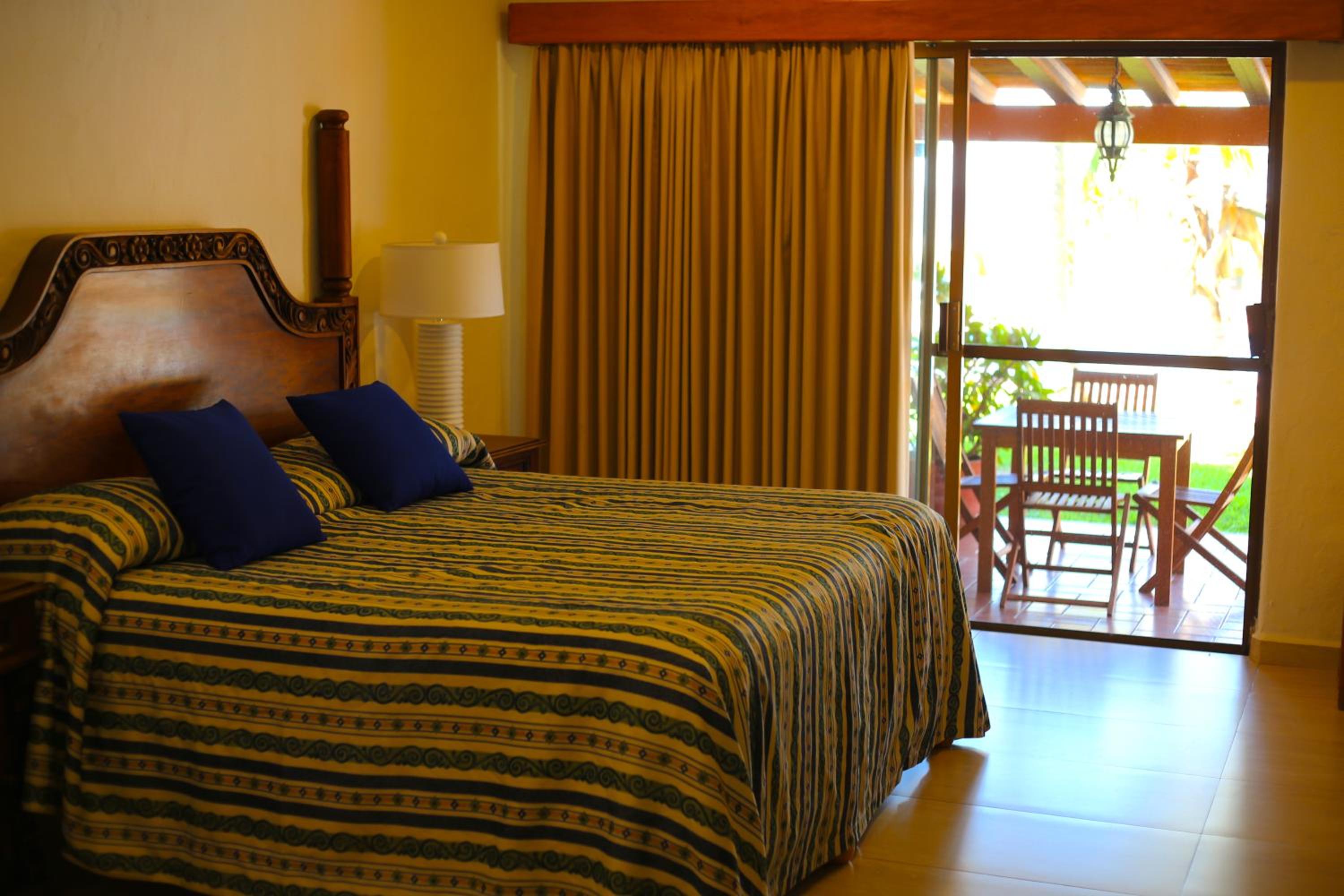 Two-Bedroom Apartment - Photo 9