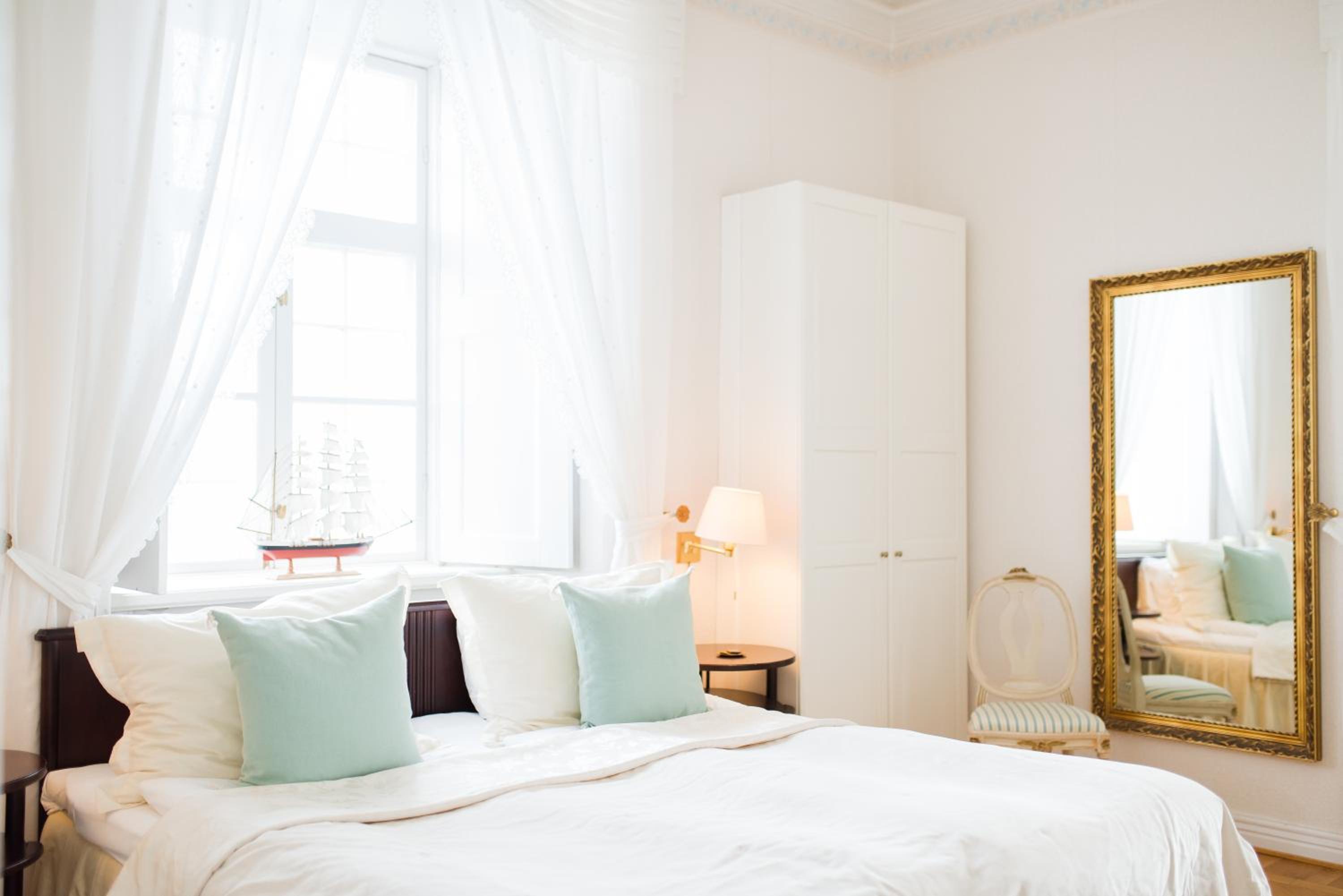 Deluxe Double Room with Sea View photo 1