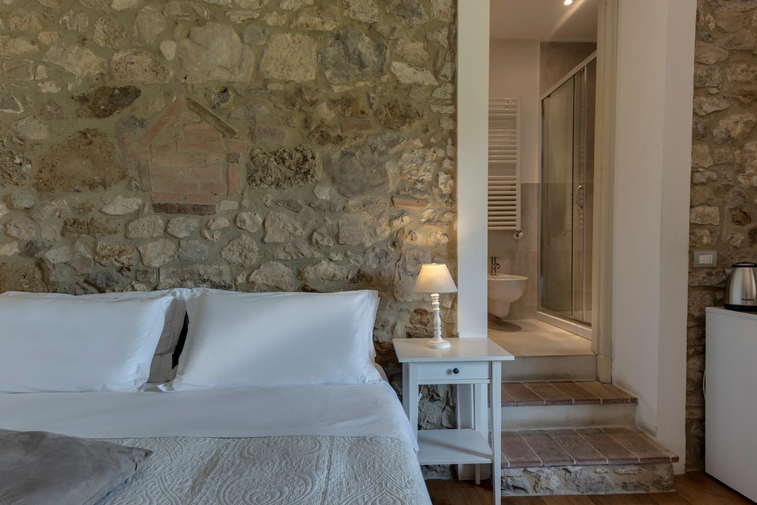 Deluxe Double or Twin Room with Garden View - Photo 1