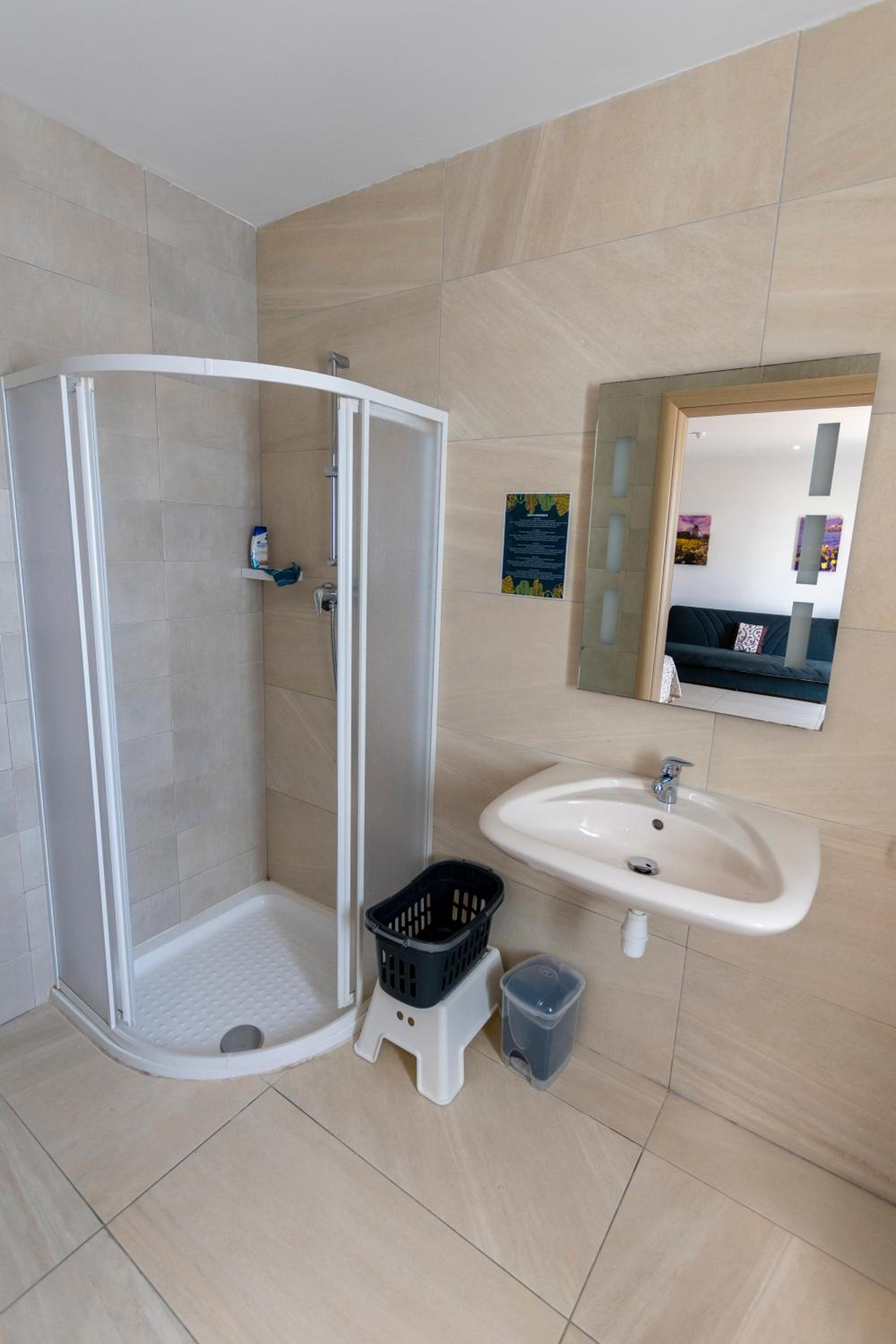  Studio Apartment with Terrace photo 2